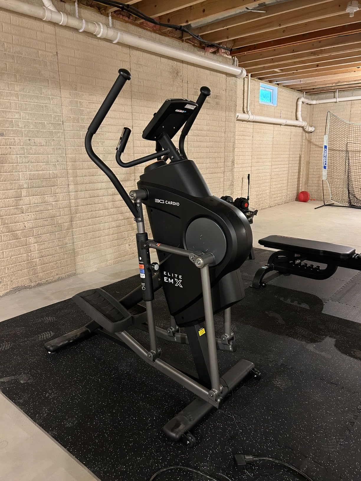 Elite EM X Elliptical Trainer Machine with 18