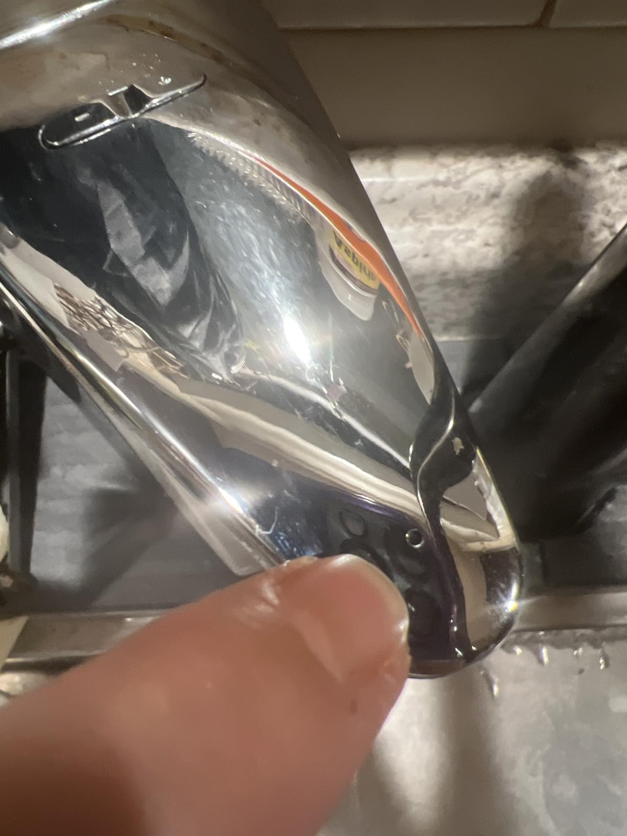 simplehuman 9 oz. Touch-Free Automatic Rechargeable Sensor Pump, Brushed Stainless Steel, New - Customer Photo 2