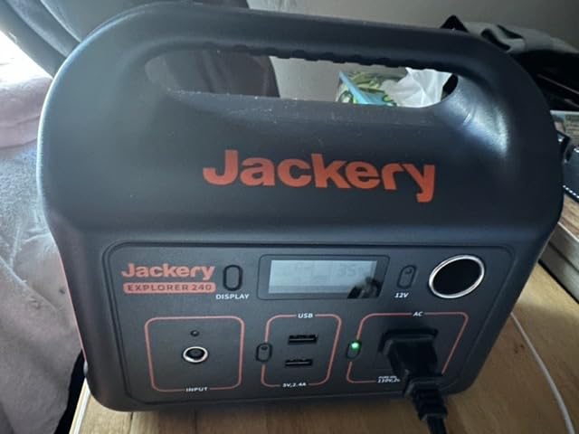 Jackery Solar Generator 240 v2 and 40W Mini Solar Panel, 256Wh LiFePO4 Battery, 300W AC & 100W USB-C Output, Ultra Fast Solar Charging for Outdoors, Camping, Travel & Emergencies Customer Review Jackery Solar Generator 240 v2 and 40W Mini Solar Panel, 256Wh LiFePO4 Battery, 300W AC & 100W USB-C Output, Ultra Fast Solar Charging for Outdoors, Camping, Travel & Emergencies - Customer Photo 2