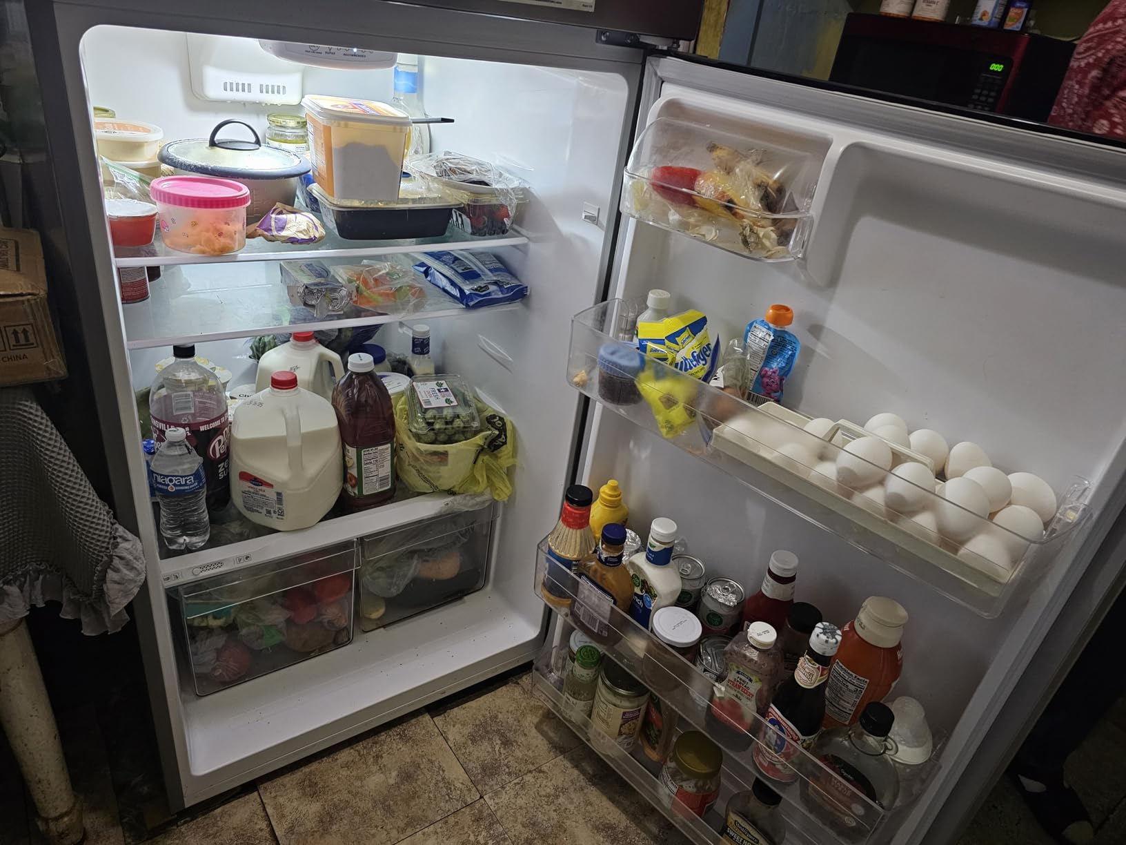 Upstreman 17.6 Cu.Ft Top Freezer Refrigerator Large Capacity Refrigerator, Frost Free, ENERGY STAR, Adjustable Thermostat, Fingerprint Resistant Stainless Steel, Reversible Door - Customer Photo 1