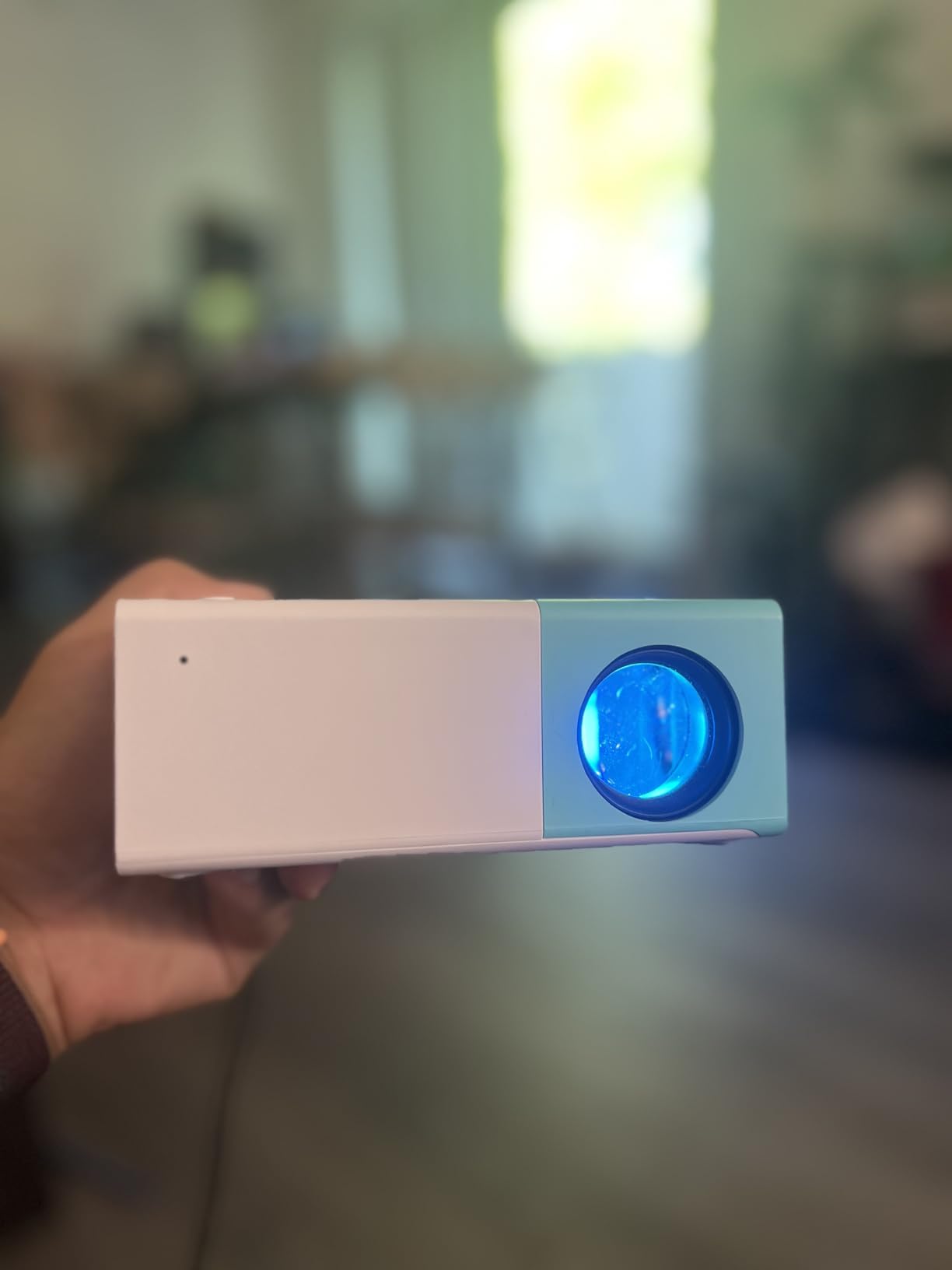 Projector Mini Portable Outdoor Movie Projectors, LED Pico Video Projector for Home Theater Film Projectors, Compatible with Smartphone/ Tablet/ Laptop/ TV Stick/ PS/ USB - Customer Photo 2