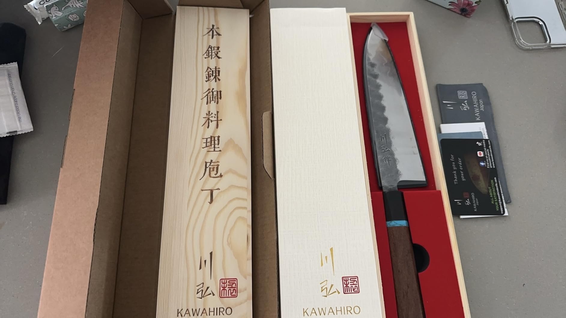 KAWAHIRO Japanese Chef Knife, 210mm Black Forged VG10 Kitchen Knife, Handcrafted Professional Chefs Knife with Ergonomic Handle, Perfect Birthday Gifts for Men Women, Luxury Gift Wood Box - Customer Photo 1