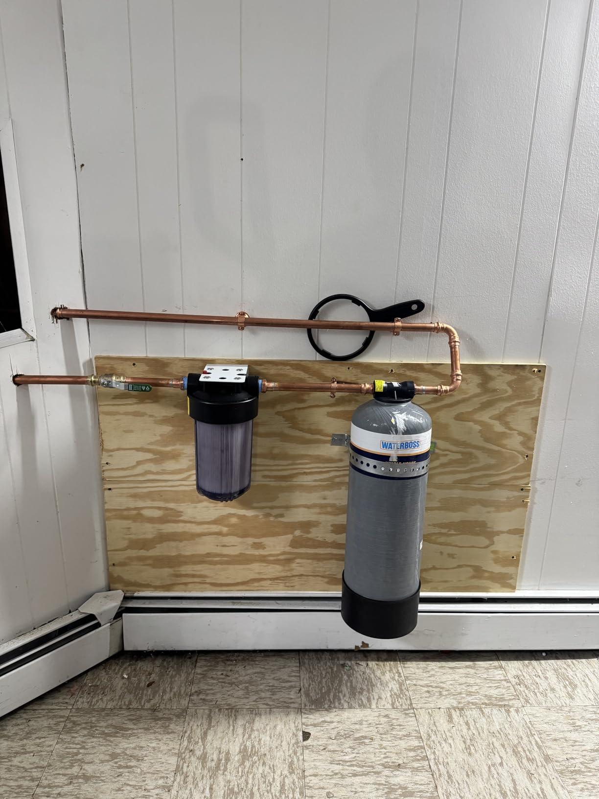 WaterBoss Whole House Salt Free Descaler System - Works with City & Well Water Filters - 6yr, 600,000 Gl - Water Softener Alternative for Home - WB-WH-DSCLR - Customer Photo 1