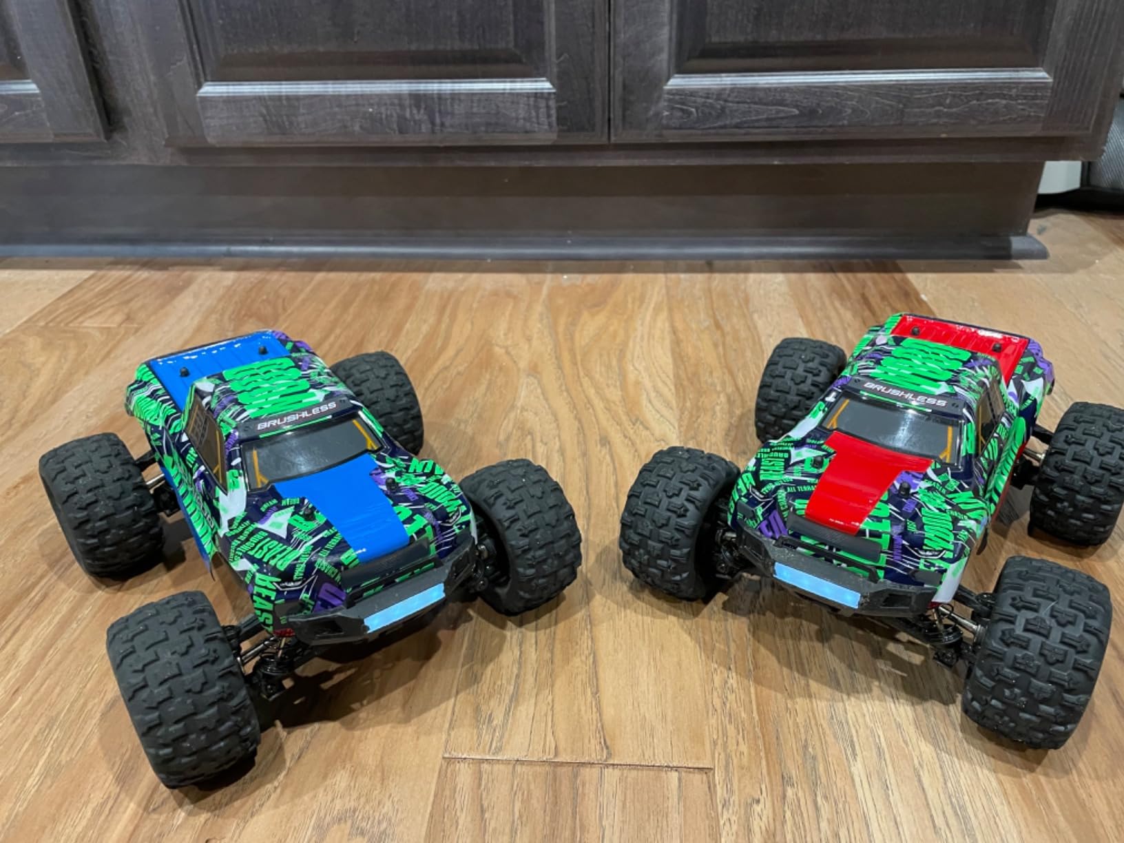 Jetwood 1/16 Fast Remote Control Car for Adults, Electric 4WD RTR RC Cars, High Speed RC Truck Gifts for Boys, Max 38 kph Offroad RC, JC16W with 2 Batteries - Customer Photo 1