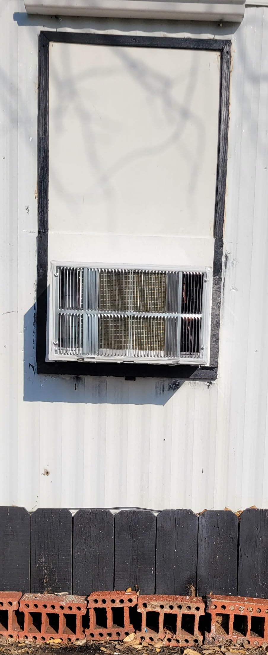 OLMO TTW 14,000 btu 230V Through-the-Wall Air Conditioner with Remote Control and built in Smart Kit, Cooling Only (R32 Refrigerant) - Customer Photo 1