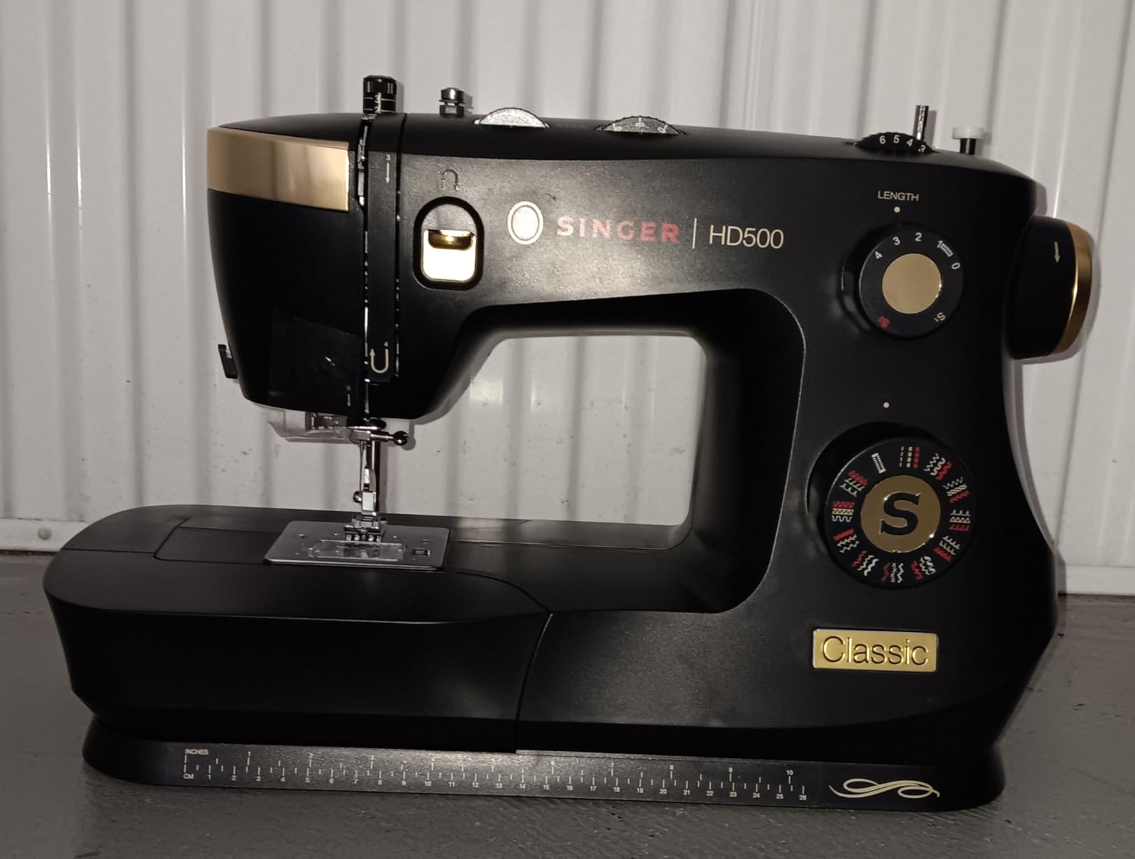 SINGER Heavy Duty 500 Classic Sewing Machine with Accessory Kit - Customer Photo 2