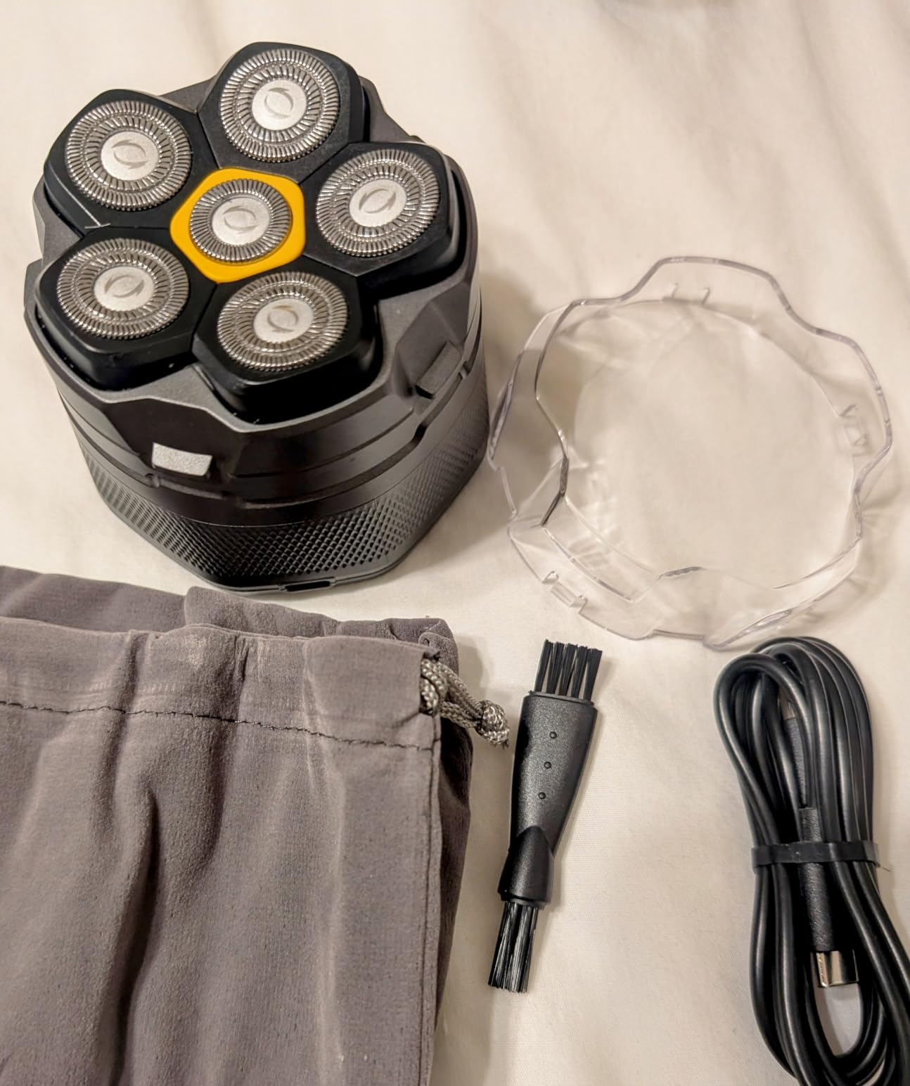 Head Shaver for Bald Men，DOAO Waterproof Wet Dry Bald Head Shavers, 6D LED Display Electric Rechargeable Head Shaving Kit with Type-C Charge - Customer Photo 1