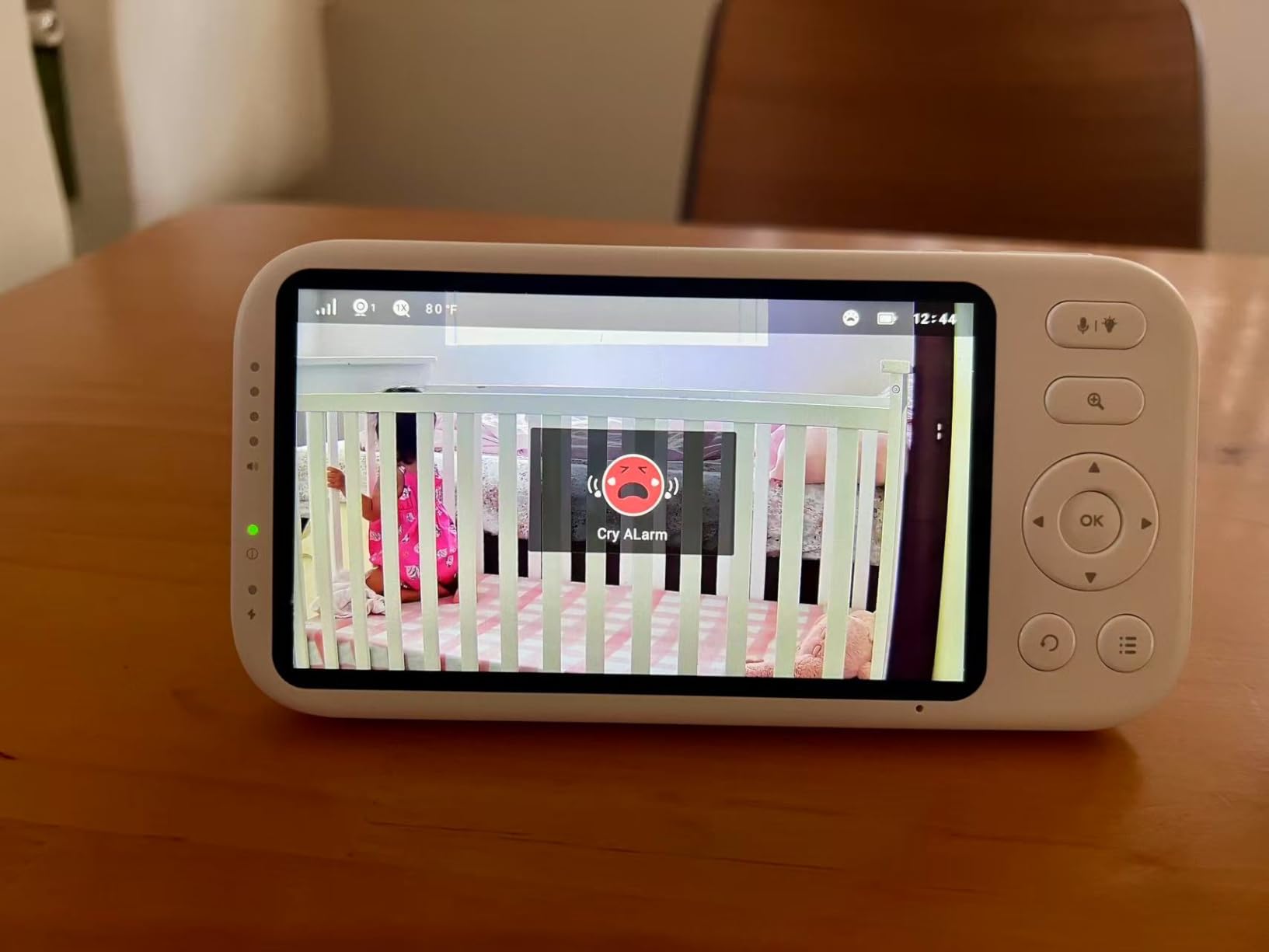 2K Video Baby Monitor with Camera and Audio, Long Range Baby Monitor No WiFi 5.5