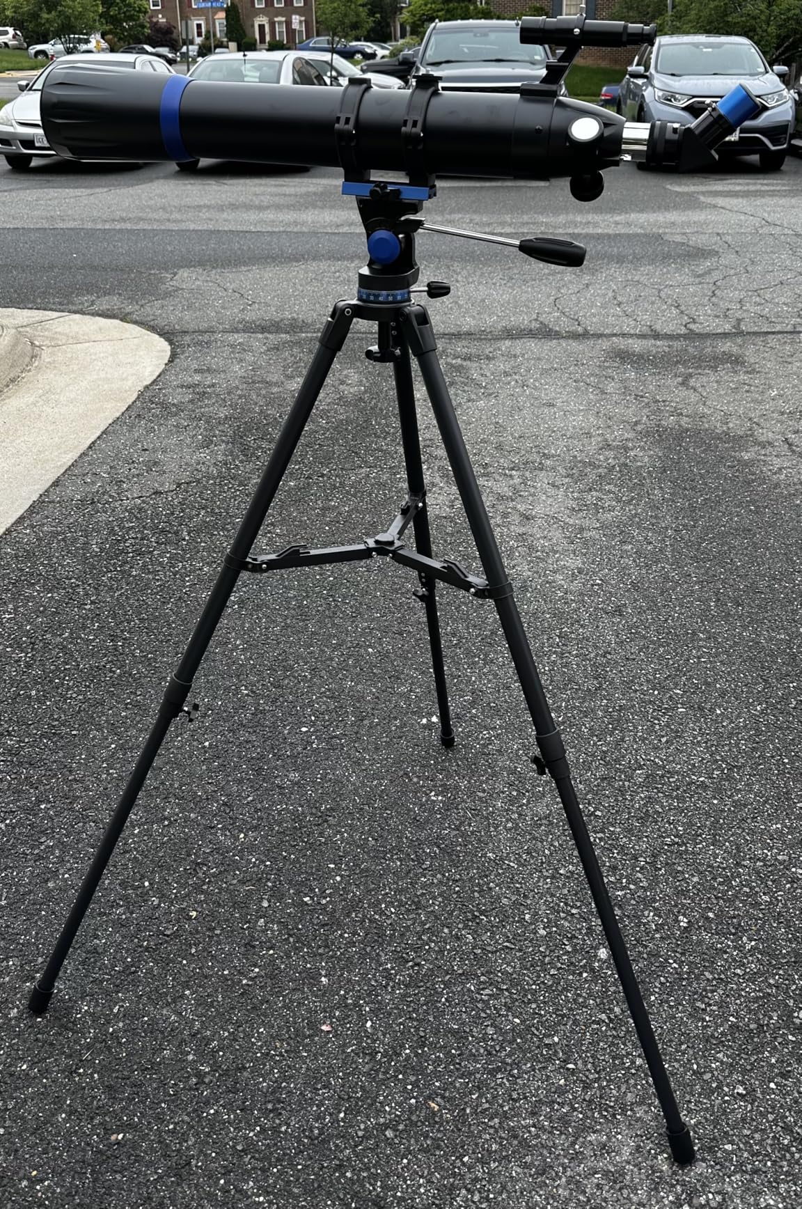 Telescope, 90mm Aperture 800mm-Telescope for Adults & Kids, Professional Refractor Telescopes for Adults High Powered, Beginner-Friendly, Phone Adapter & Stable Stainless Tripod, Portable Carry Bag - Customer Photo 1