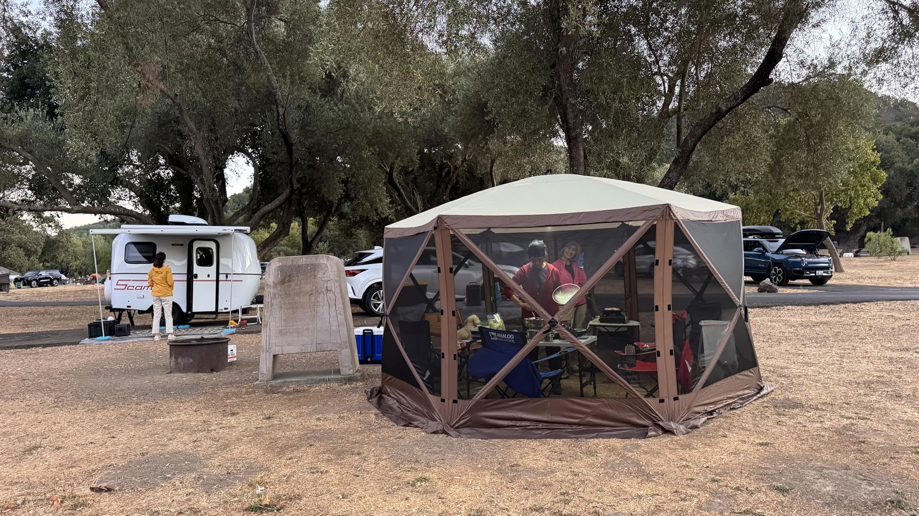 VEVOR Pop Up Gazebo Tent, Pop-Up Screen Tent 4 Sided Canopy Sun Shelter with 4 Removable Privacy Wind Cloths & Mesh Windows, 6x6FT Quick Set Screen Tent with Mosquito Netting, Brown - Customer Photo 1