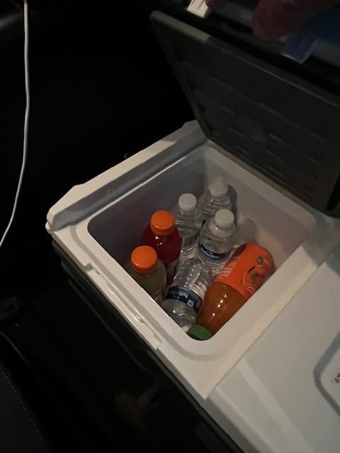 Alpicool 12 Volt Refrigerator 12V Car Fridge 10 Quart Small Car Refrigerator Portable Fridge 12/24V DC 110~240 Volt AC for Truck RV Camper SUV Portable Freezer Electric Cooler for Camping (-4℉-68℉) Customer Review Alpicool 12 Volt Refrigerator 12V Car Fridge 10 Quart Small Car Refrigerator Portable Fridge 12/24V DC 110~240 Volt AC for Truck RV Camper SUV Portable Freezer Electric Cooler for Camping (-4℉-68℉) - Customer Photo 1