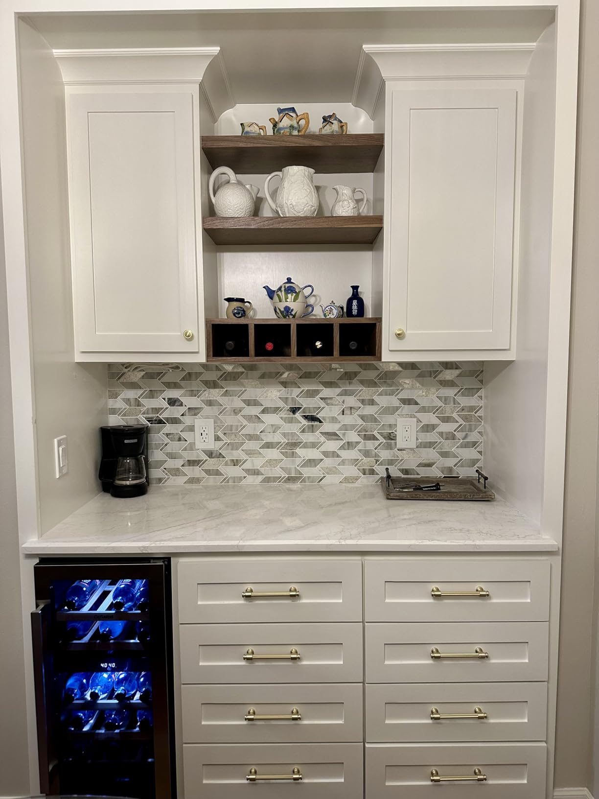 Ca'Lefort Wine Fridge & Cooler - 24 Inch 46 Bottle Wine Cooler Refrigerator, 40-65°F Dual Zone Wine Refrigerator Glass Door, 3 LED Built-in or Freestanding Fridge for Home/Bar/Kitchen (5.65 cu.ft) - Customer Photo 3