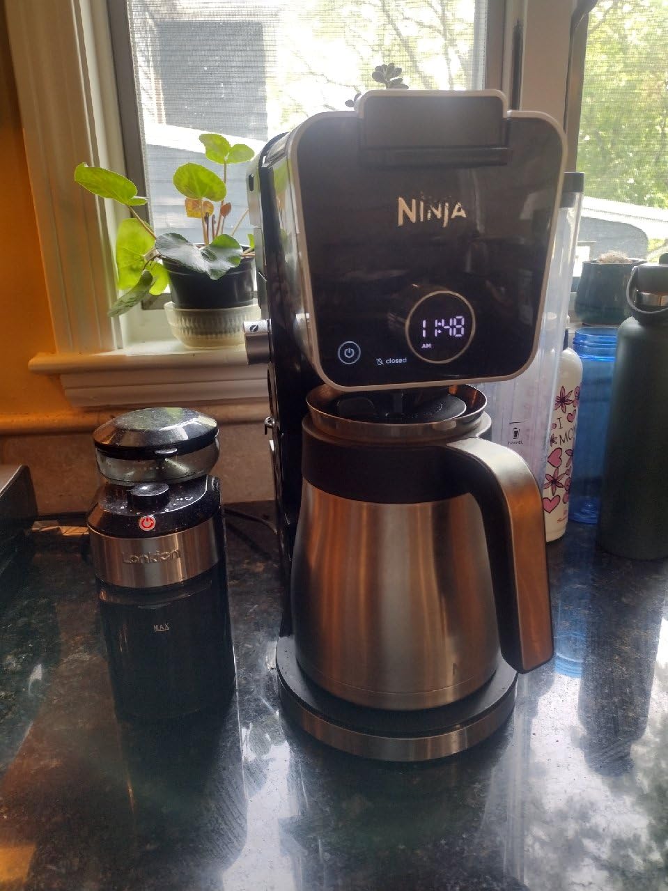 Lonkion Burr Coffee Grinder Electric - Adjustable Burr Grinder with 28 Precise Grind Settings for 12 Cups - Coffee Grinders for Home Use - Professional Coffee Bean Grinder - Stainless Steel - Customer Photo 1