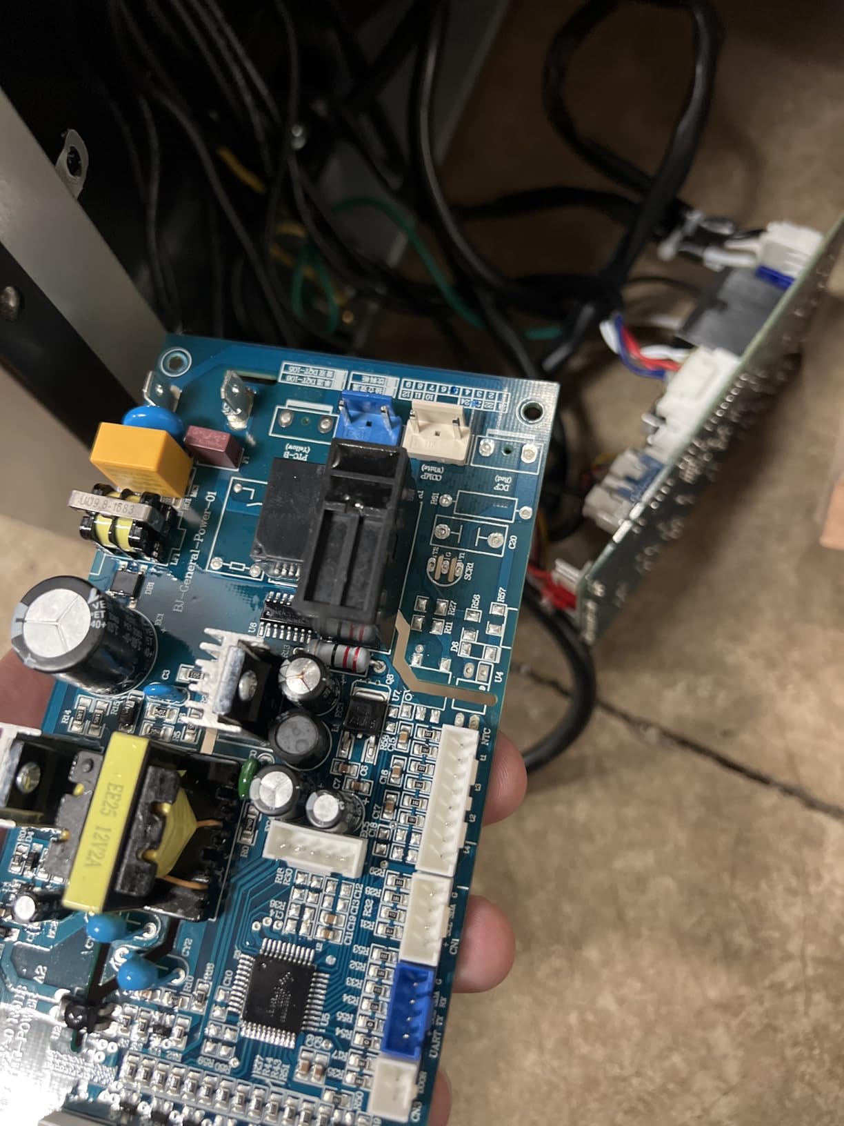 BODEGA Black 24 Inch Wine and Beverage Refrigerator Free Standing. Dual Zone Stainless Steel Fridge under Counter, Drink Cooler for Beer, Soda, Wine, Champagne, Holds 41 Cans and 17 Bottles - Customer Photo 2