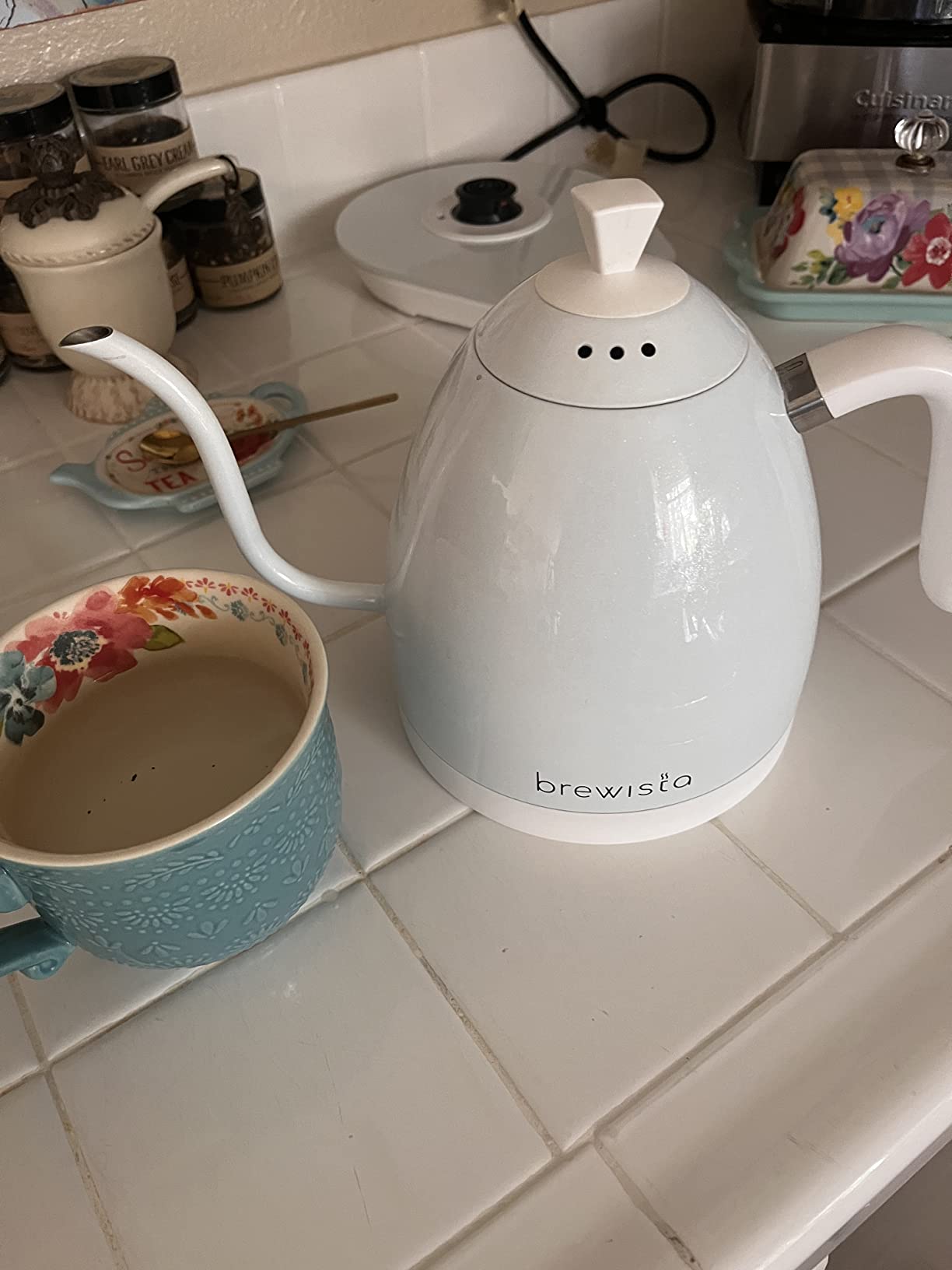 Brewista Artisan Electric Gooseneck Kettle, Water Boiler with LCD Panel, Precise Temperature Control, Fast Boiling and Keep Warm Settings for Pour-Over Coffee & Tea, Café, 1 Liter (Pearl White Base) - Customer Photo 1