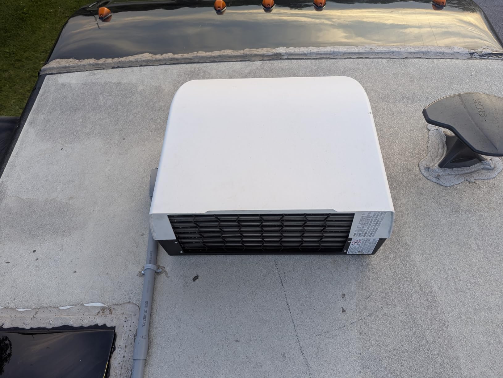 Furrion Chill Cube 18k BTU Variable Speed RV Rooftop Air Conditioner, Black, Ducted, R32 Refrigerant, Quiet High-Efficiency AC with Turbo Cool Mode, Lightweight, AC Unit Only - FACR18VSSA-BL-AM - Customer Photo 1