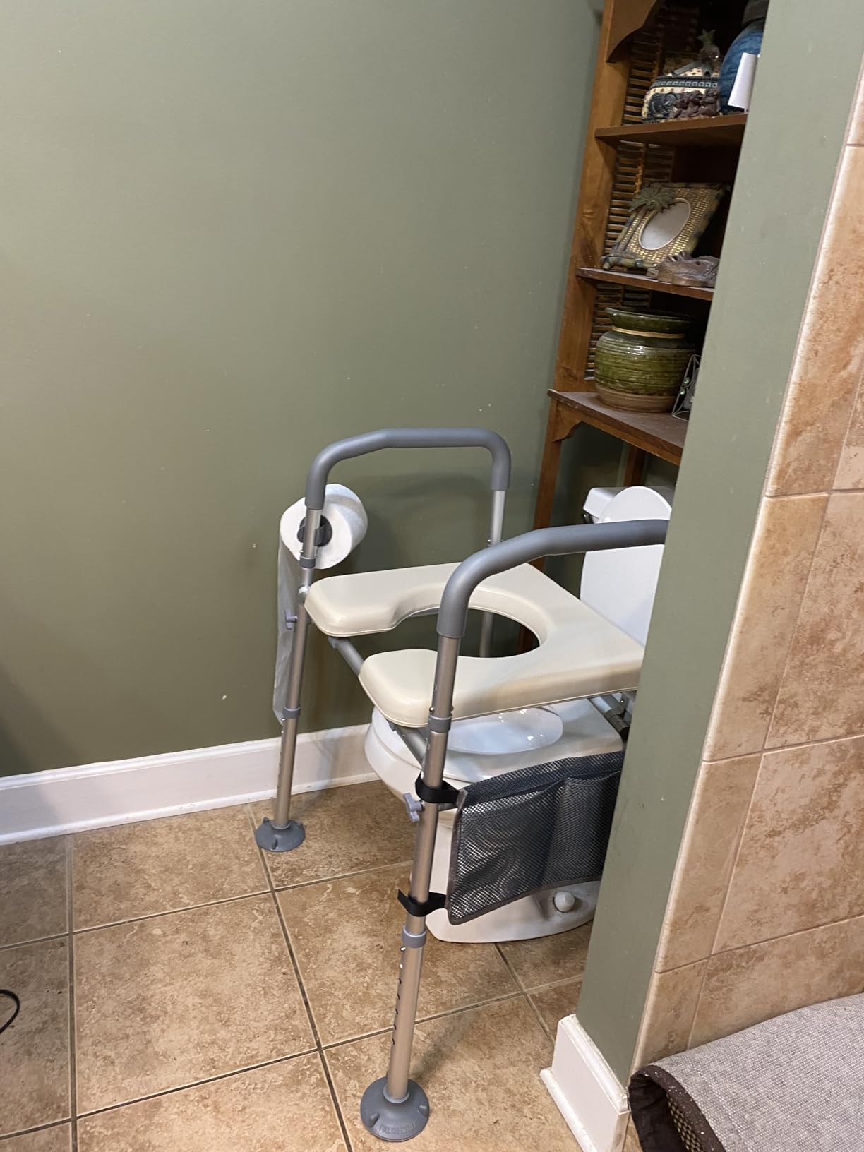 Raised Toilet Seat with Handles, Width & Height Adjustable Toilet Seat Risers for Seniors, Heavy Duty 400lbs Elevated Toilet Seat for Elderly, Pregnant, Handicap, Fit Any Toilet - Customer Photo 1