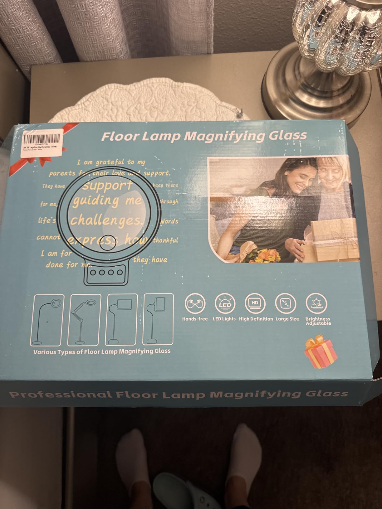 30X 10X Large Floor Magnifying Glass with Light and Stand,72 LED Flexible Gooseneck Floor Magnifying Lamp,2 in 1 Lighted Magnifiers for Close Work, Sewing,Crafts,Hobbies（Black） - Customer Photo 1