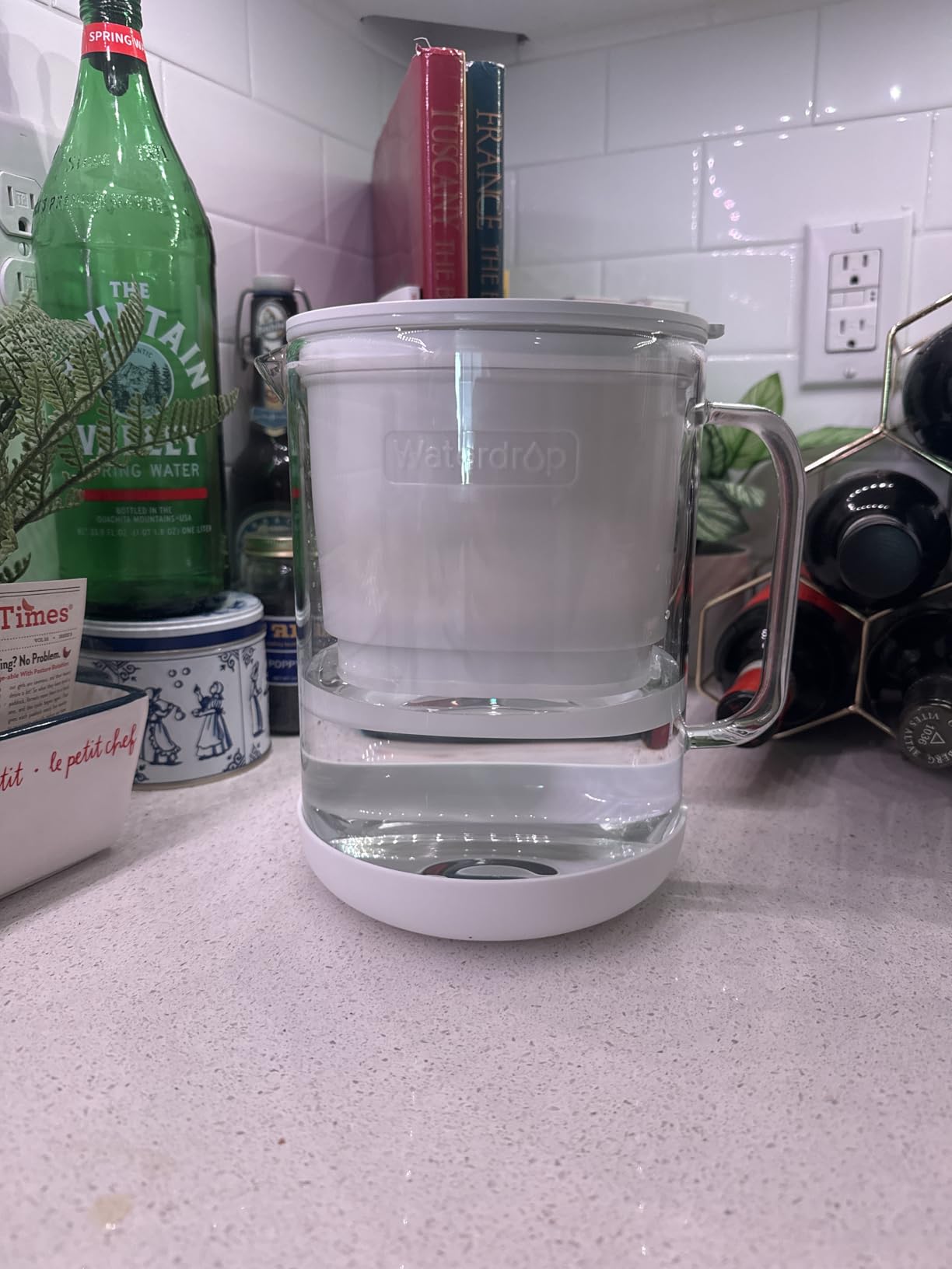 Waterdrop Glass Alkaline Water Filter Pitcher with 1 Filter, Enhances Alkaline Water, Eco-Friendly, 7-Cup, for Home & Office, Reduces PFOA/PFOS, Chlorine, Cadmium, Copper, Mercury, Clear, WD-PT-72C-A - Customer Photo 1