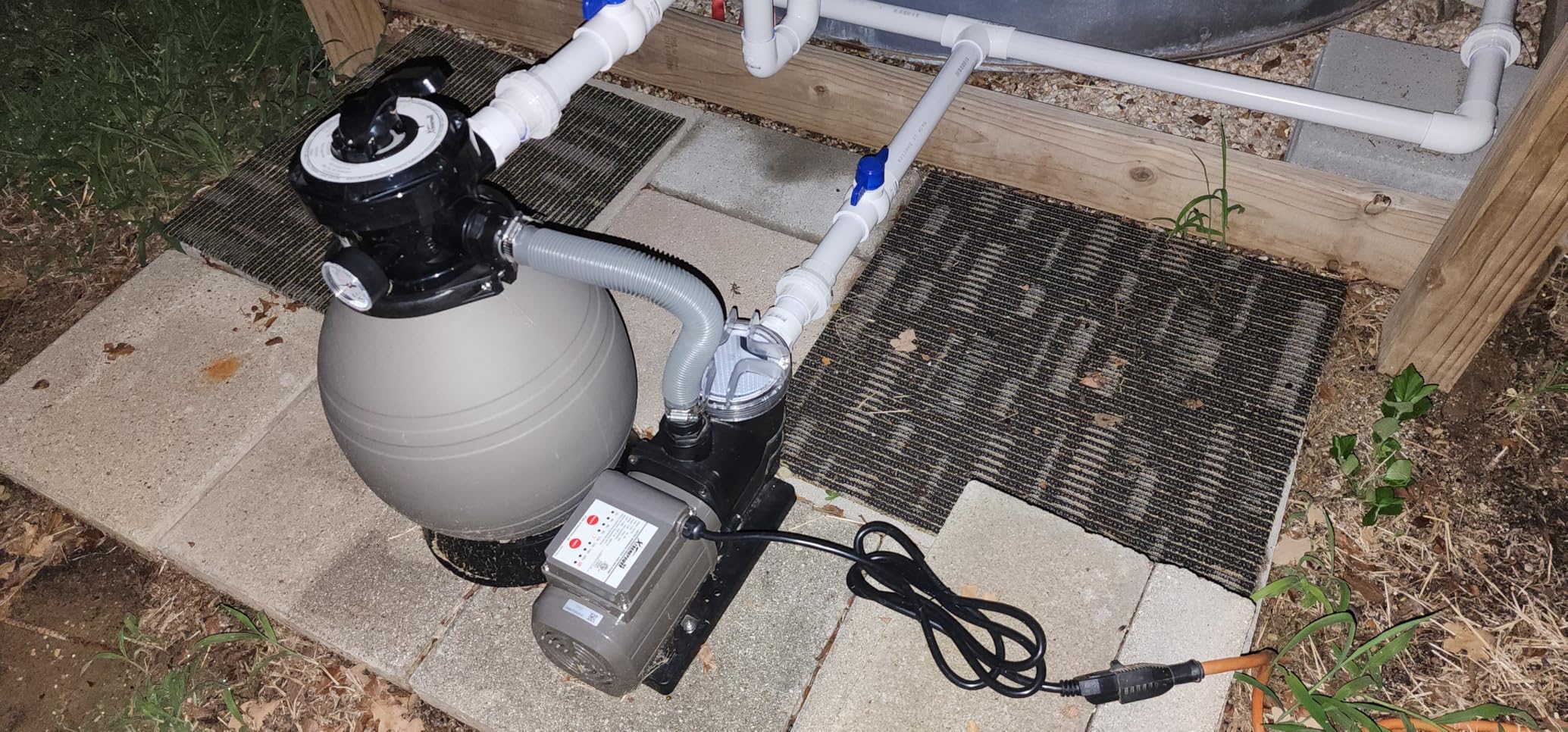 XtremepowerUS Above Ground Pool Salt Water System, Saltwater Chlorinator Built-in Timer for Above Ground Swimming Pool up to 15,000 Gallons with E.C.O. Salt Cell Generator - Customer Photo 1
