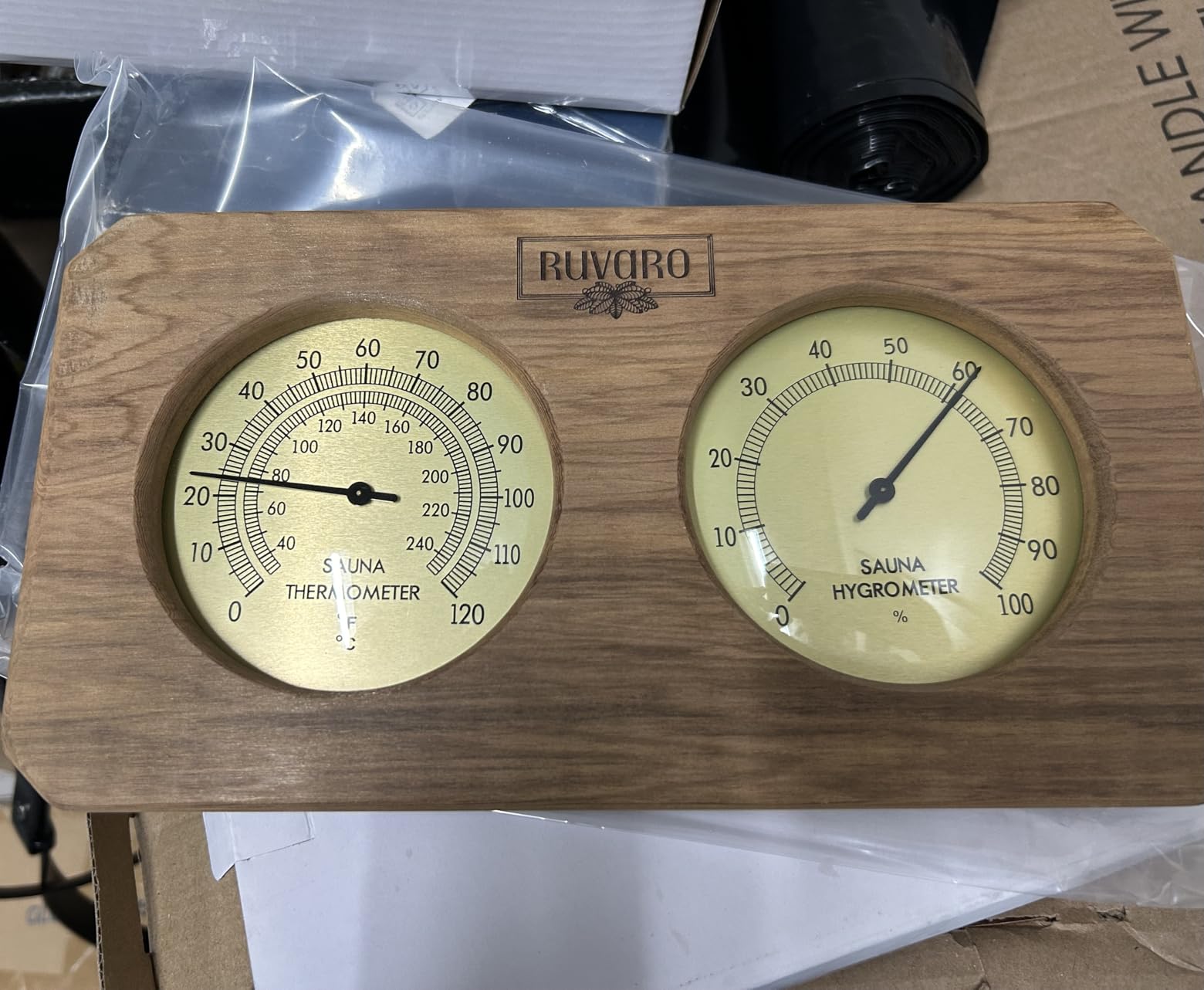 Sauna Thermometer and Hygrometer 2-in-1 – Handcrafted from Canadian Red Cedar Wood - Analog Temperature & Humidity Gauge – Fahrenheit & Celsius – Premium Glass Dial – Luxury Sauna Accessories - Customer Photo 1