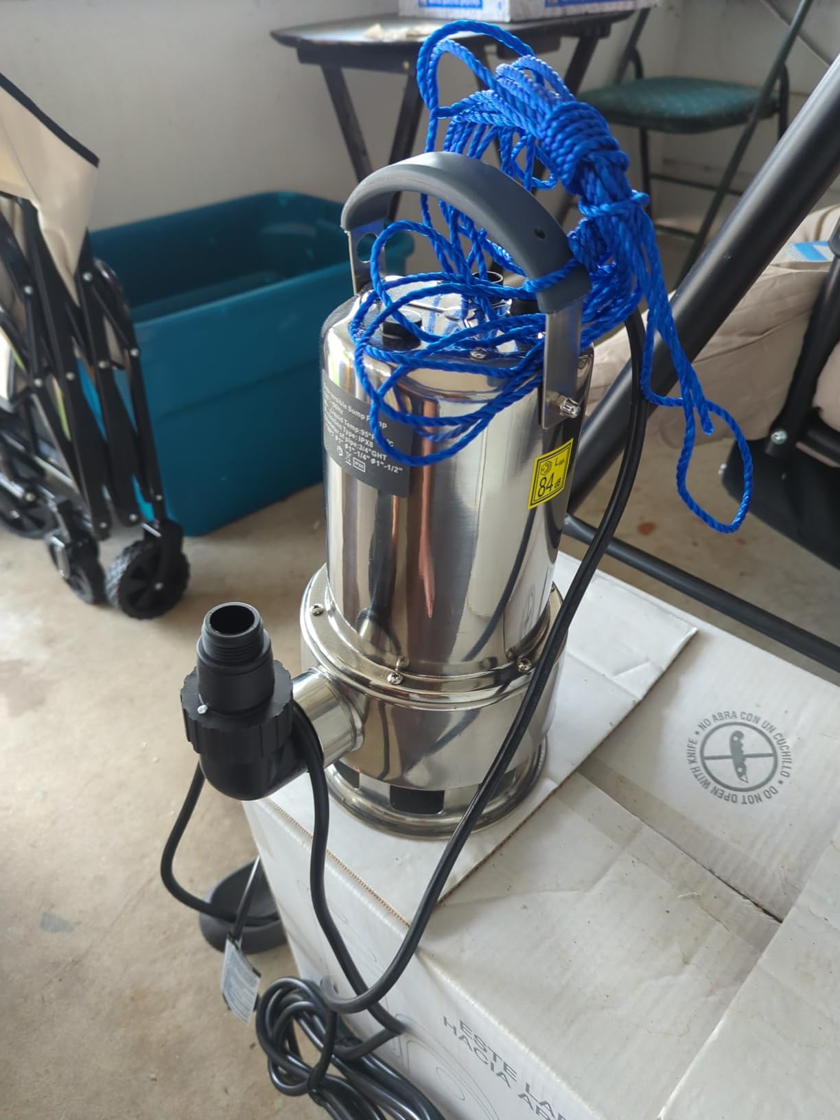 Sump Pump 1.6 HP Submersible Water Draining Pump 5500 GPH Stainless Steel Electric Clean/Dirty Water Transfer Pumps with Adapters for Pool Hot Tub Pond Flood Basement - Customer Photo 1