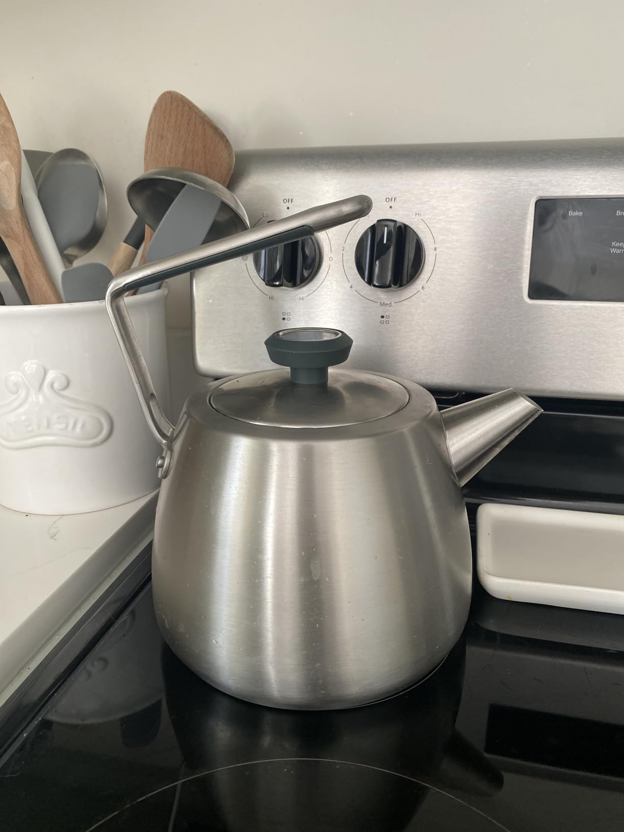 Made In Cookware - 2 QT Kettle - Stainless Steel - With Built-In Temperature Gauge - Includes Handle Sleeve - Induction Compatible - Customer Photo 1