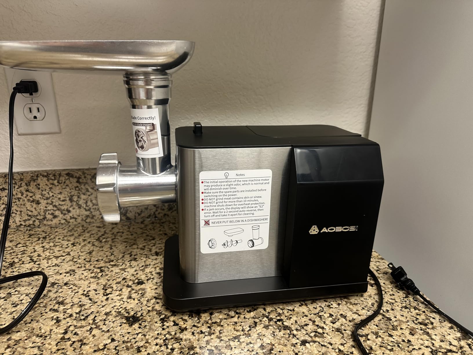 AAOBOSI Meat Grinder Electric 3000W Max with Touch Color Screen, Auto-Reverse & Built-in Storage - 3 Speed Settings,Grinding, Sausage & Kibbe Making for Home Use, Stainless Steel - Customer Photo 1