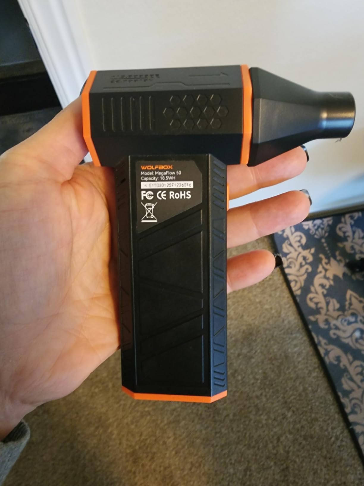 WOLFBOX MF50 Compressed Air Duster-110000RPM Super Power Electric Air Duster, 3-Gear Adjustable Mini Blower with Fast Charging, Dust Blower for Computer, Keyboard, House, Outdoor and Car - Customer Photo 1