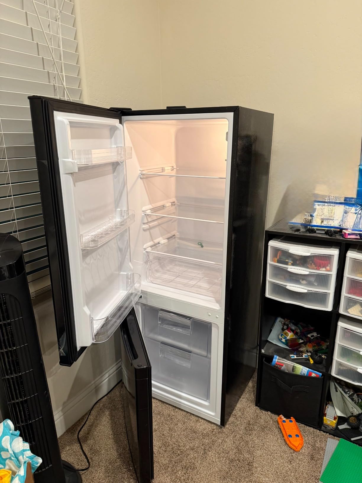 BANGSON 4.0 Cu.Ft Small Refrigerator with Freezer, Small Fridge with Bottom Freezer, for Apartment, Bedroom, Dorm, and Office, Double Door, Black - Customer Photo 1