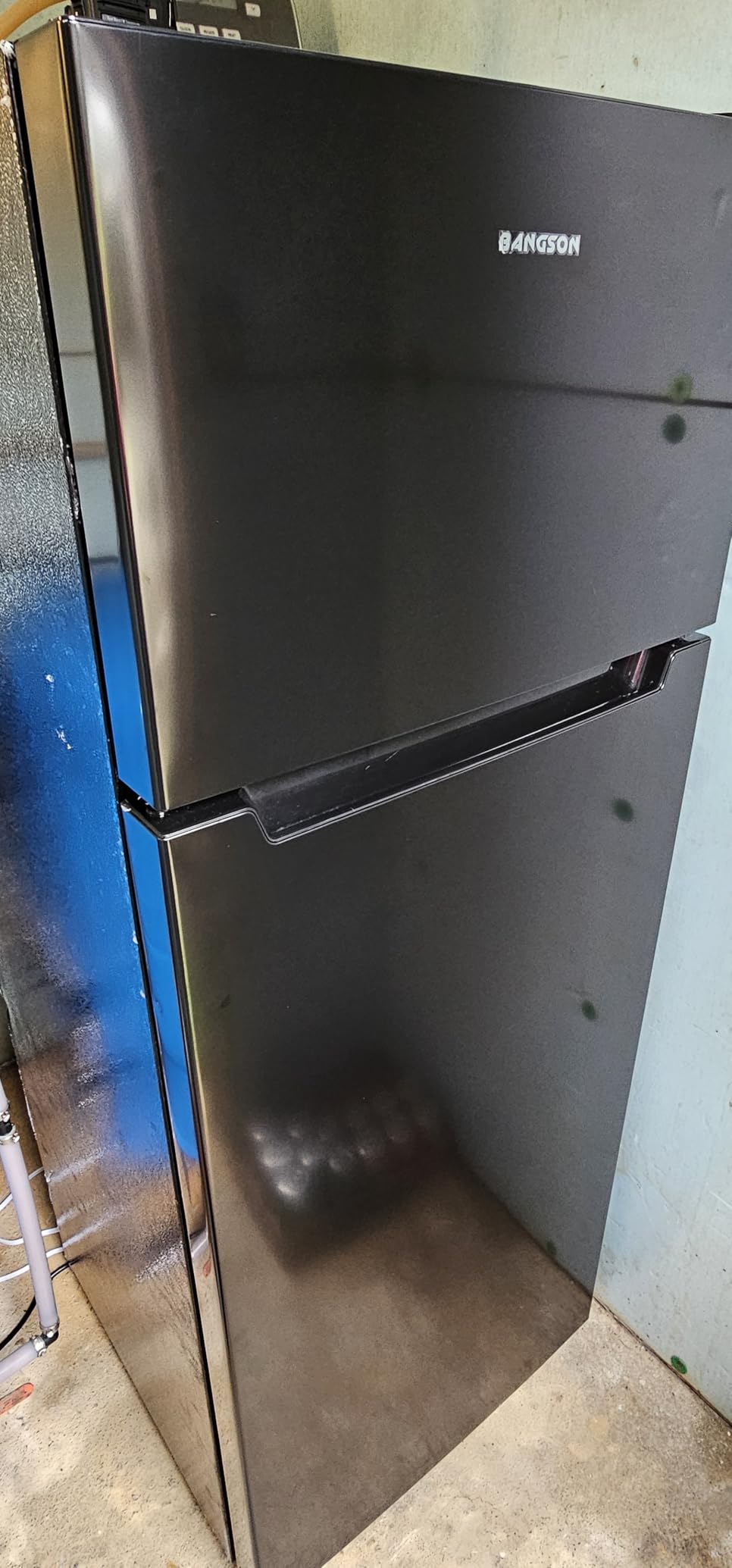 BANGSON 7.7 Cu.Ft Refrigerator with Freezer, Apartment Size Fridge with Top Freezer, for Apartment, Office, Kitchen and Garage, Stainless Steel, Silver Customer Review BANGSON 7.7 Cu.Ft Refrigerator with Freezer, Apartment Size Fridge with Top Freezer, for Apartment, Office, Kitchen and Garage, Stainless Steel, Silver - Customer Photo 2
