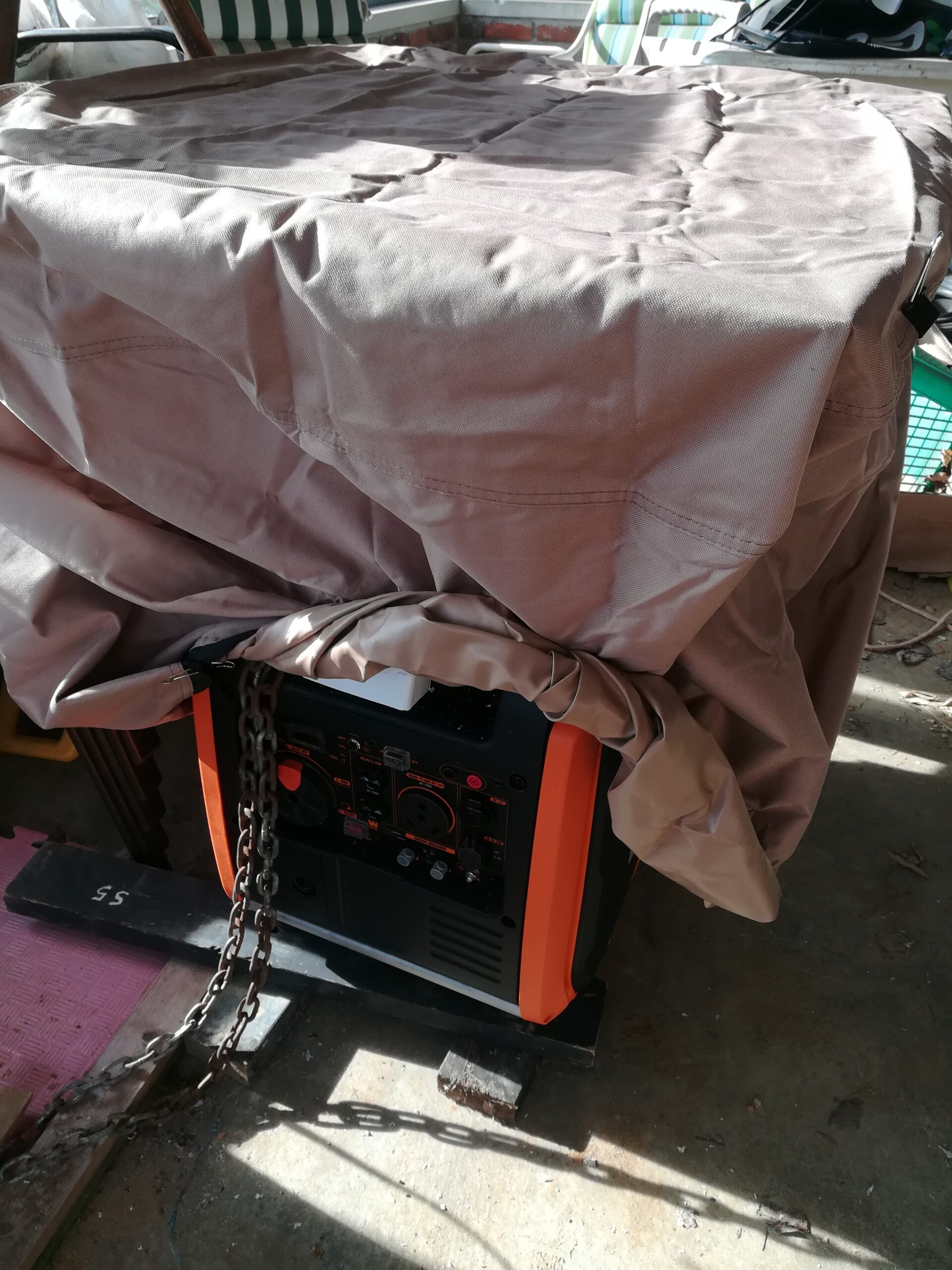 WEN Quiet 6800-Watt Dual Fuel RV-Ready Electric Start Portable Inverter Generator with Fuel Shut Off and CO Watchdog for Electric Vehicle Backup (DF680iX) - Customer Photo 1