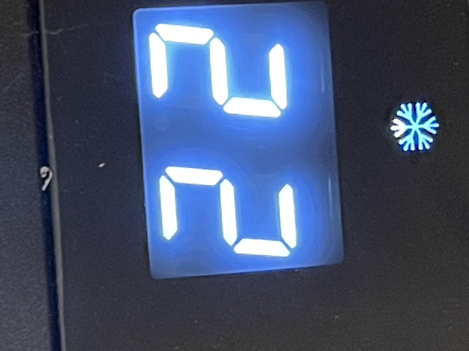 ZAFRO 14,000 BTU (10,000 BTU SACC) Inverter Portable Air Conditioners, Smart AC with Ultra Quiet(42dB)/Drainage-free Cooling/24Hrs Timer/APP/Remote/Cool, Fan & Dehumidifier Modes for Indoor rooms - Customer Photo 3