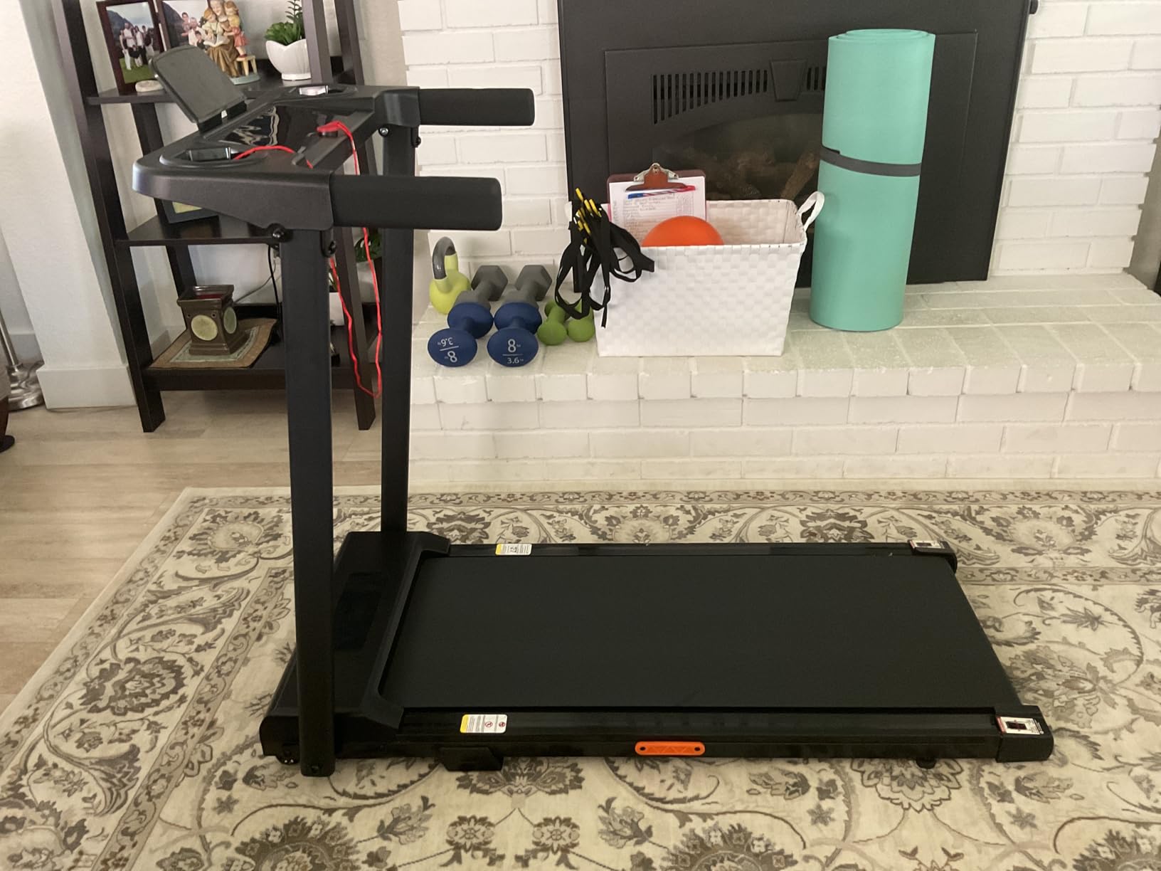 12% Incline Treadmill with Handle, 3-in-1 Portable Treadmills for Home and Office, Foldable Treadmills with 300 Lbs Weight Capacity, 3.0HP Quiet Walking Pad Treadmill, Three Touch Screen - Customer Photo 1