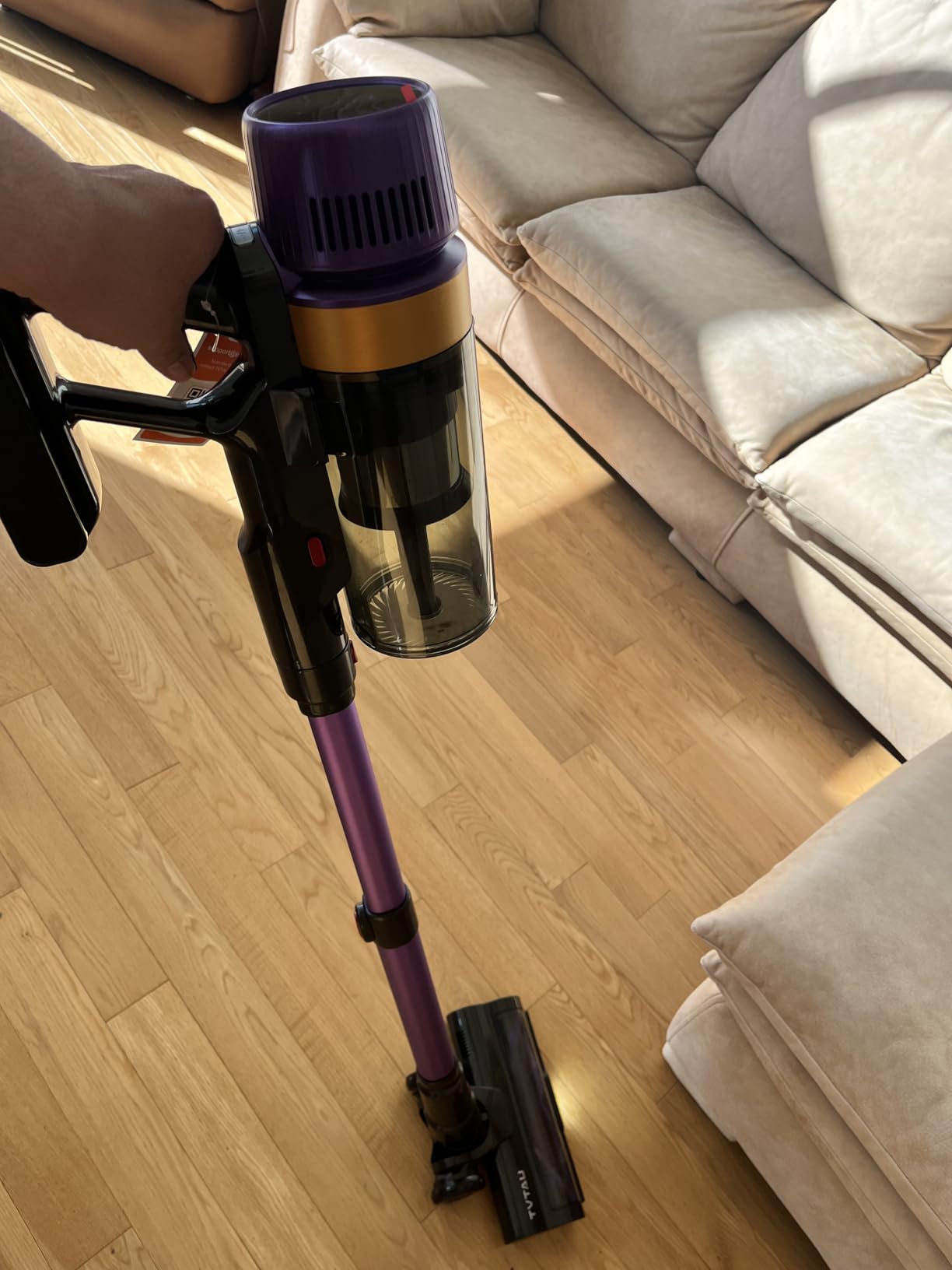 Cordless Vacuum Cleaner, 580W 50KPA 70Mins Upgraded Stick Vacuum Cleaners for Home, Wireless Vacumm with Self-Standing and Touch Screen, Anti-Tangle Brush for Hardwood Floor/Carpet/Pet Hair - Customer Photo 1
