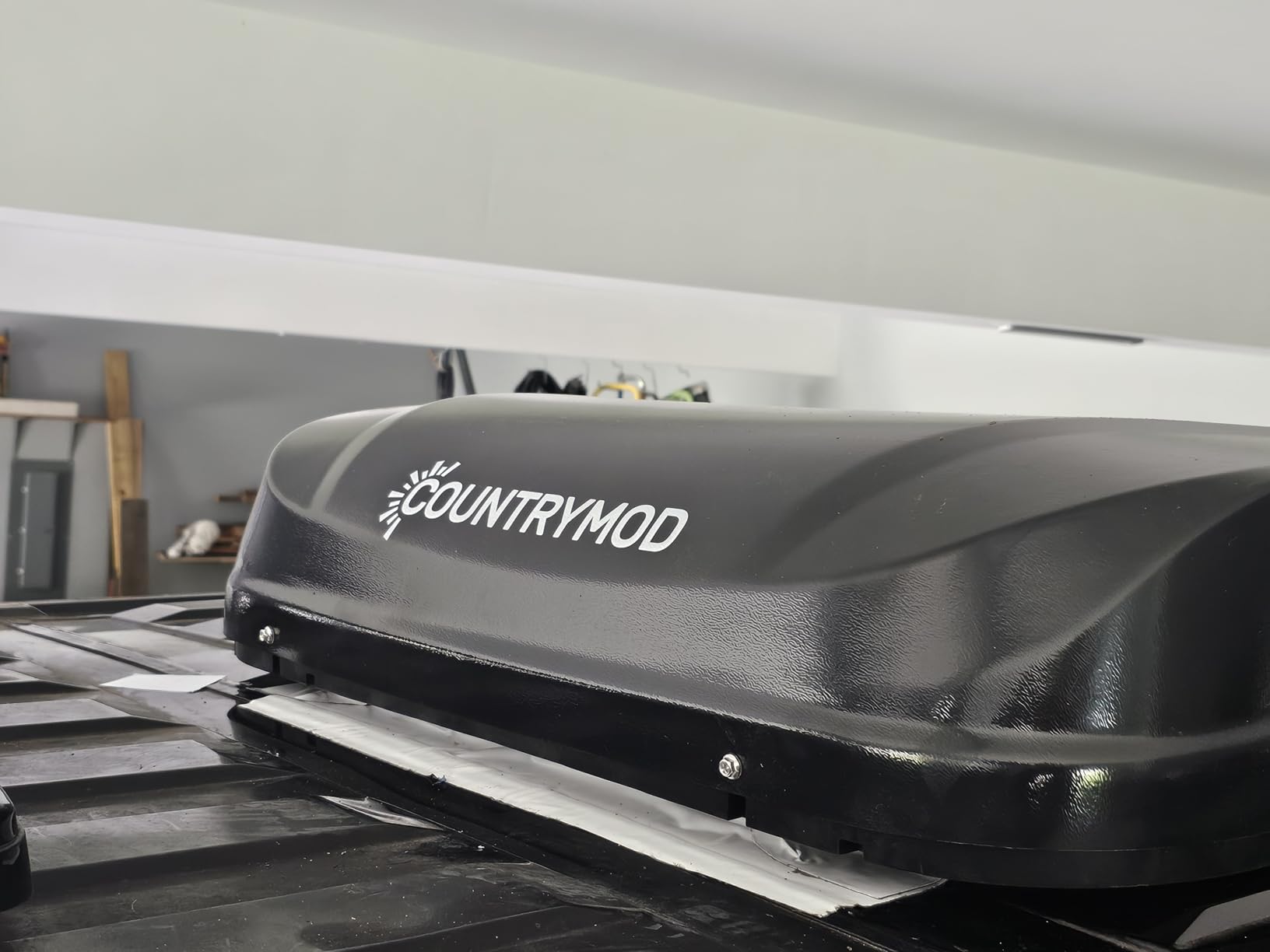 Countrymod RV Air Conditioner 12V DC 10000 BTU RV AC Unit Non-Ducted Rooftop RV Air Conditioners Air Conditioner Quiet Cooling for RVs, Trailers, Fifth Wheel and Food Trucks - Customer Photo 1