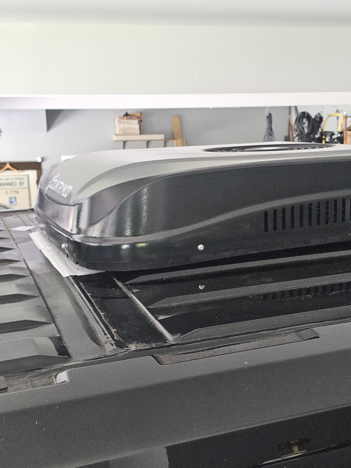 Countrymod RV Air Conditioner 12V DC 10000 BTU RV AC Unit Non-Ducted Rooftop RV Air Conditioners Air Conditioner Quiet Cooling for RVs, Trailers, Fifth Wheel and Food Trucks - Customer Photo 2