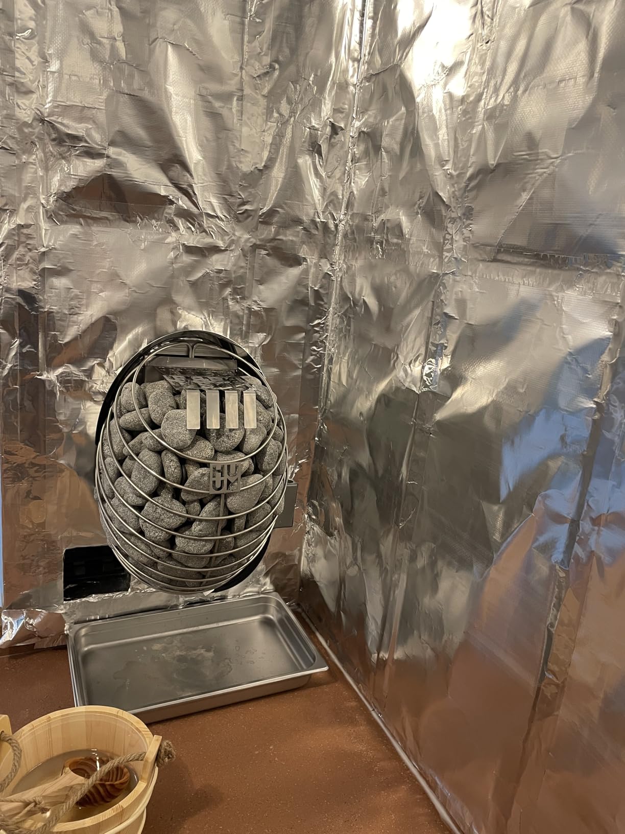 HUUM Drop Series Sauna Heater with UKU WiFi Control Bundles (Sauna Stones Included) (6kW - WiFi - Wood) - Customer Photo 1