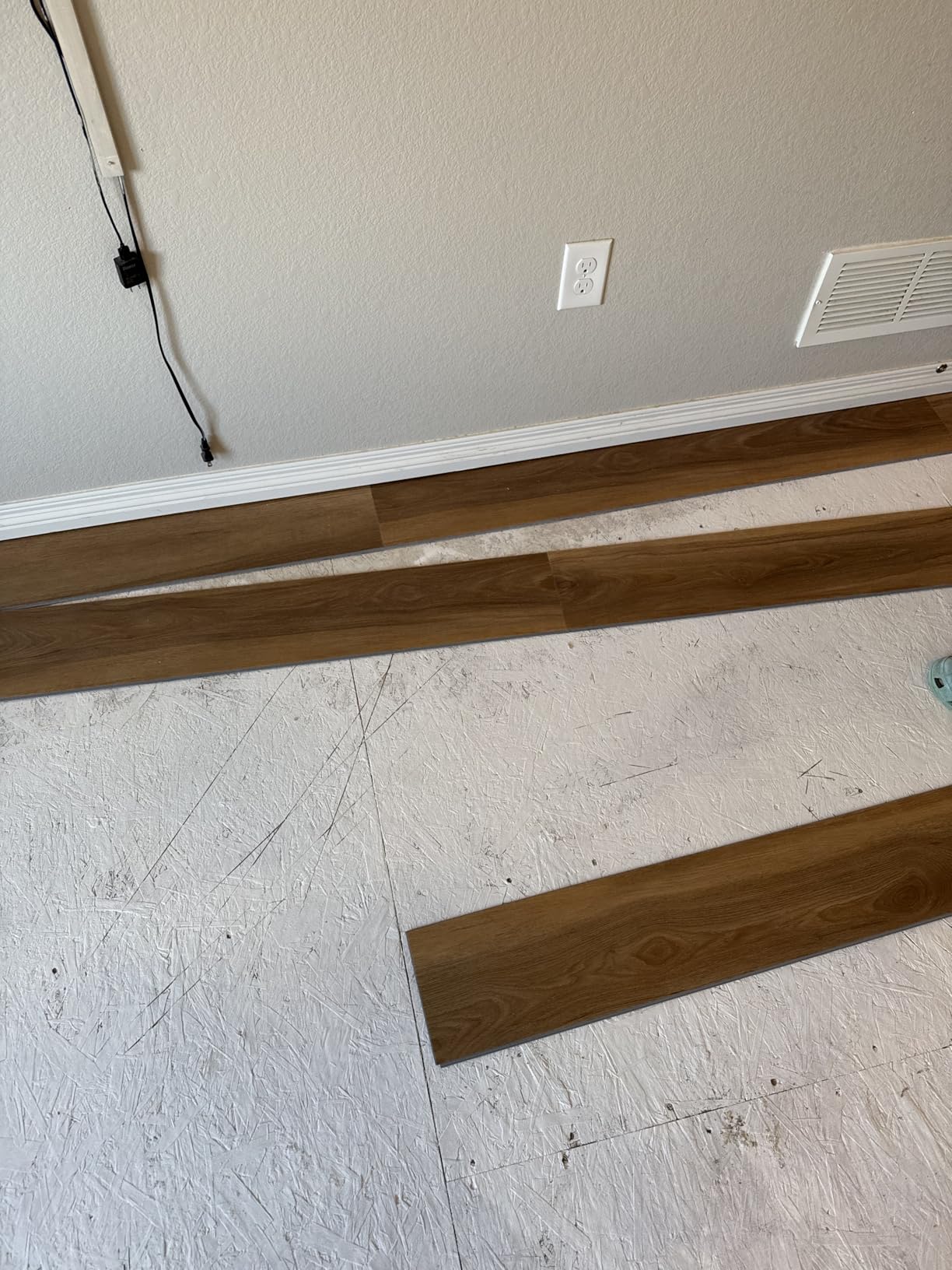 Laminate/Vinyl Floor Cutter, 13