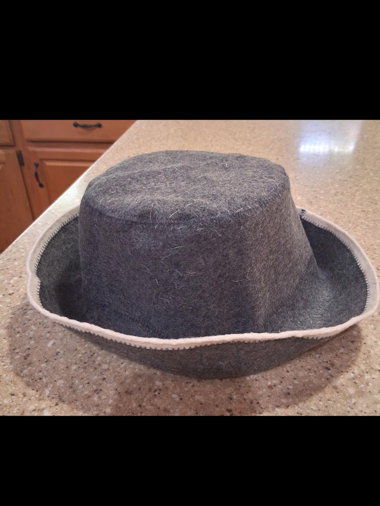 Sauna Hat, Natural Wool Sauna Hat for Men and Women, Russian Banya Cap, Soft, Breathable Wool Hat Protects Hair from Overheating & Damage, Sauna Accessories for Spa, Steam Room, Bathhouse - Customer Photo 2
