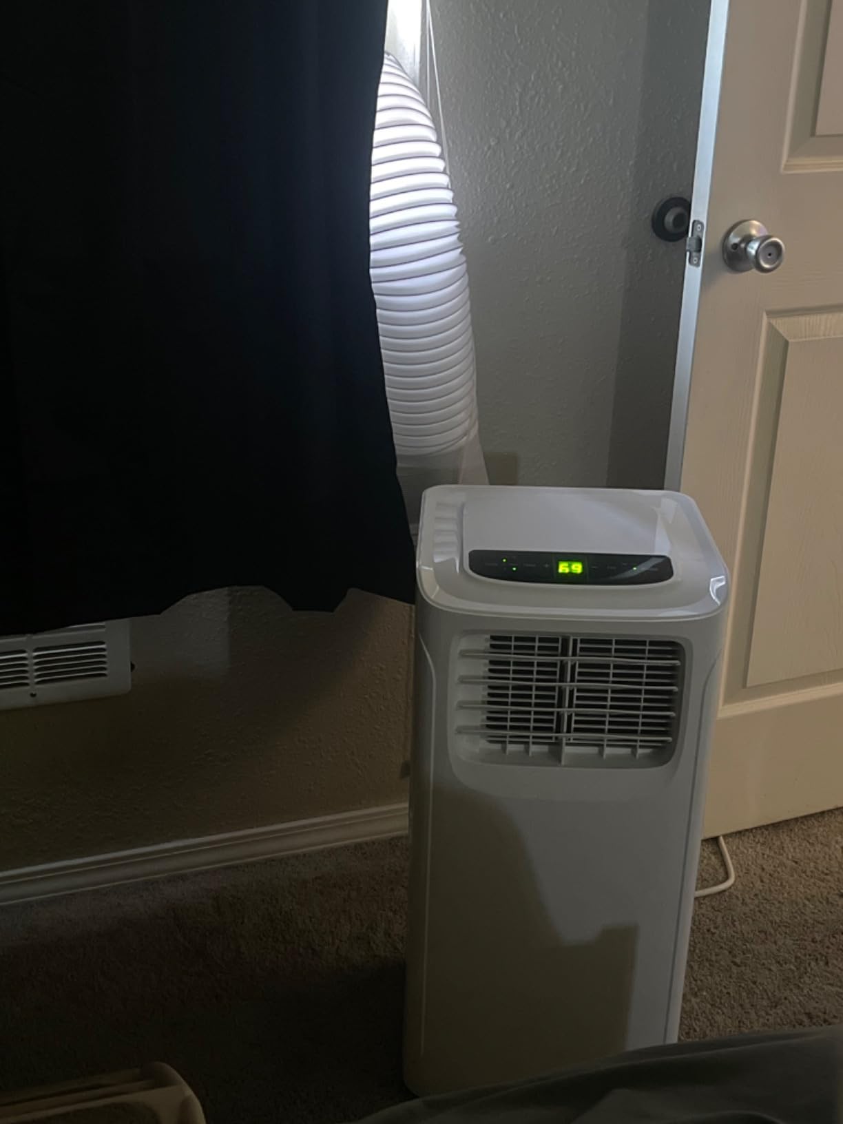 Aoxun 10000 BTU Portable Air Conditioners, 4-IN-1 AC Unit, Fast Cooling, Dehumidifier, Fan & 24H Timer Quiet Sleep, W/Remote Control, Window Kits, for Home/Office/Dorm - Customer Photo 2