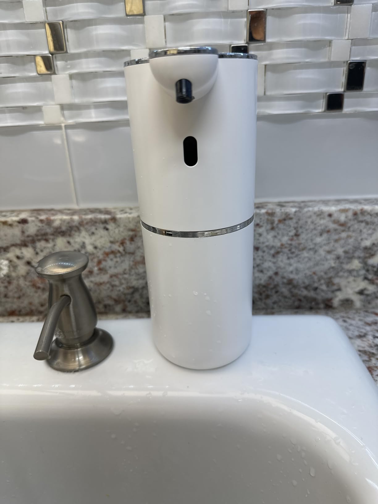 Automatic Liquid Soap Dispenser Touchless, USB Rechargeable Smart Hand Soap Dispenser, 6-Level Adjustable, 12.8oz/380mL Wall Mounted for Bathroom Kitchen Dish Soap - Customer Photo 1