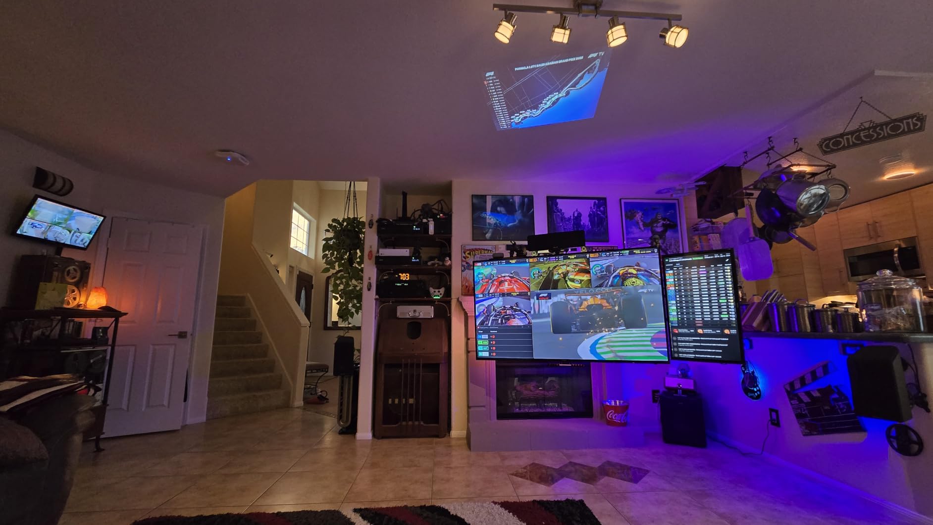 VOPLLS Q5 Netflix-Licensed Smart Mini Projector - Customer Photo 1