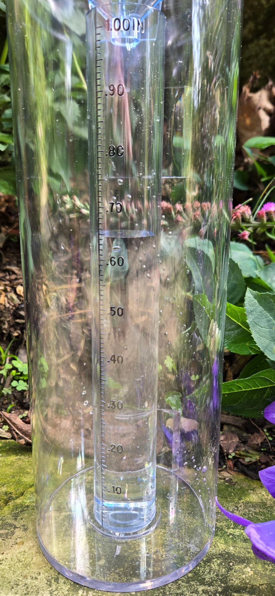 Rain Gauge Outdoor Professional Long Term Rain Gauge Mounting Bracket, Precisely Accurate to 1/100th of an Inch,UV and Heat Resistant, Non-Yellowing Rain Gauge Fit All Weather Conditions - Customer Photo 2