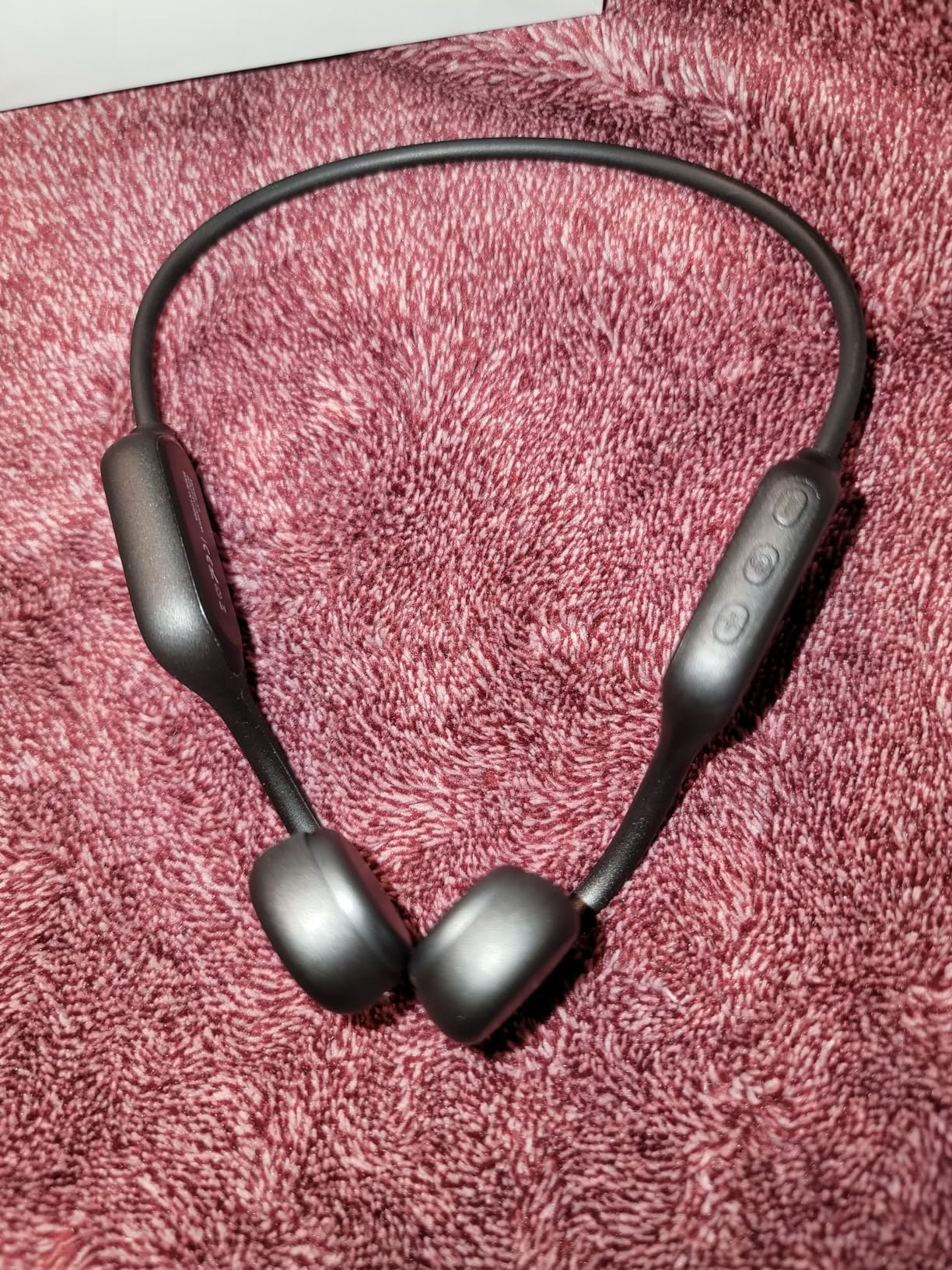Swimming Headphones, IPX8 Waterproof Bone Conduction Headphones, 32G Memory Sports Headphone, Open Ear Bluetooth 5.4 Underwater Headphone for Running, Cycling - Customer Photo 1