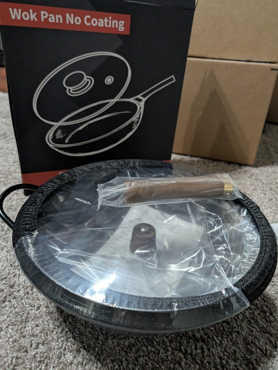 Nonstick Wok, 13-Inch Carbon Steel Wok Pan with Glass Cover, Woks & Stir-Fry Pans for Induction, Electric, Gas, Halogen, All Stoves - Customer Photo 1