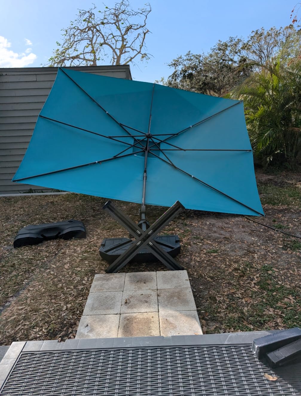 PURPLE LEAF 11 Feet Patio Round Cantilever Umbrella with Base Outdoor Aluminum Offset Umbrella with 360-degree Rotation for Pool Patio Garden Deck Navy Blue Customer Review PURPLE LEAF 11 Feet Patio Round Cantilever Umbrella with Base Outdoor Aluminum Offset Umbrella with 360-degree Rotation for Pool Patio Garden Deck Navy Blue - Customer Photo 1