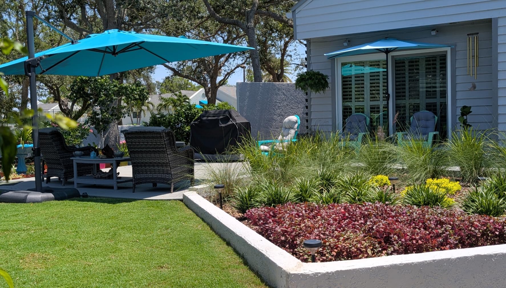 PURPLE LEAF 11 Feet Patio Round Cantilever Umbrella with Base Outdoor Aluminum Offset Umbrella with 360-degree Rotation for Pool Patio Garden Deck Navy Blue Customer Review PURPLE LEAF 11 Feet Patio Round Cantilever Umbrella with Base Outdoor Aluminum Offset Umbrella with 360-degree Rotation for Pool Patio Garden Deck Navy Blue - Customer Photo 2