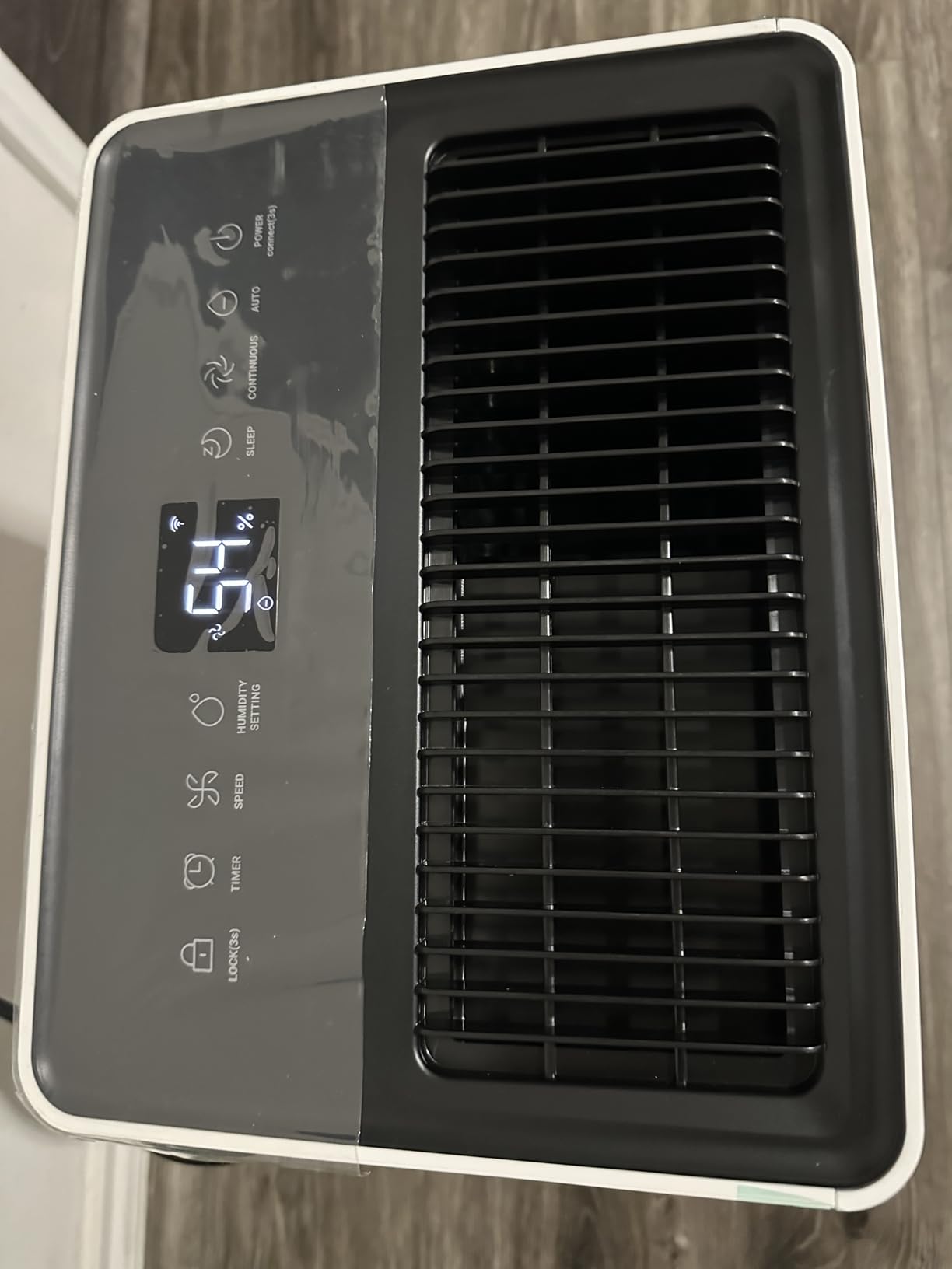 4500 Sq.Ft Dehumidifier for Basement,53 Pints Dehumidifiers for Home,Continuous/Sleep/Auto Mode,1.35 Gal Water Tank with Drain Hose,Portable & Wifi for Large Room,Bedroom,Bathroom,Garage,Laundry - Customer Photo 1
