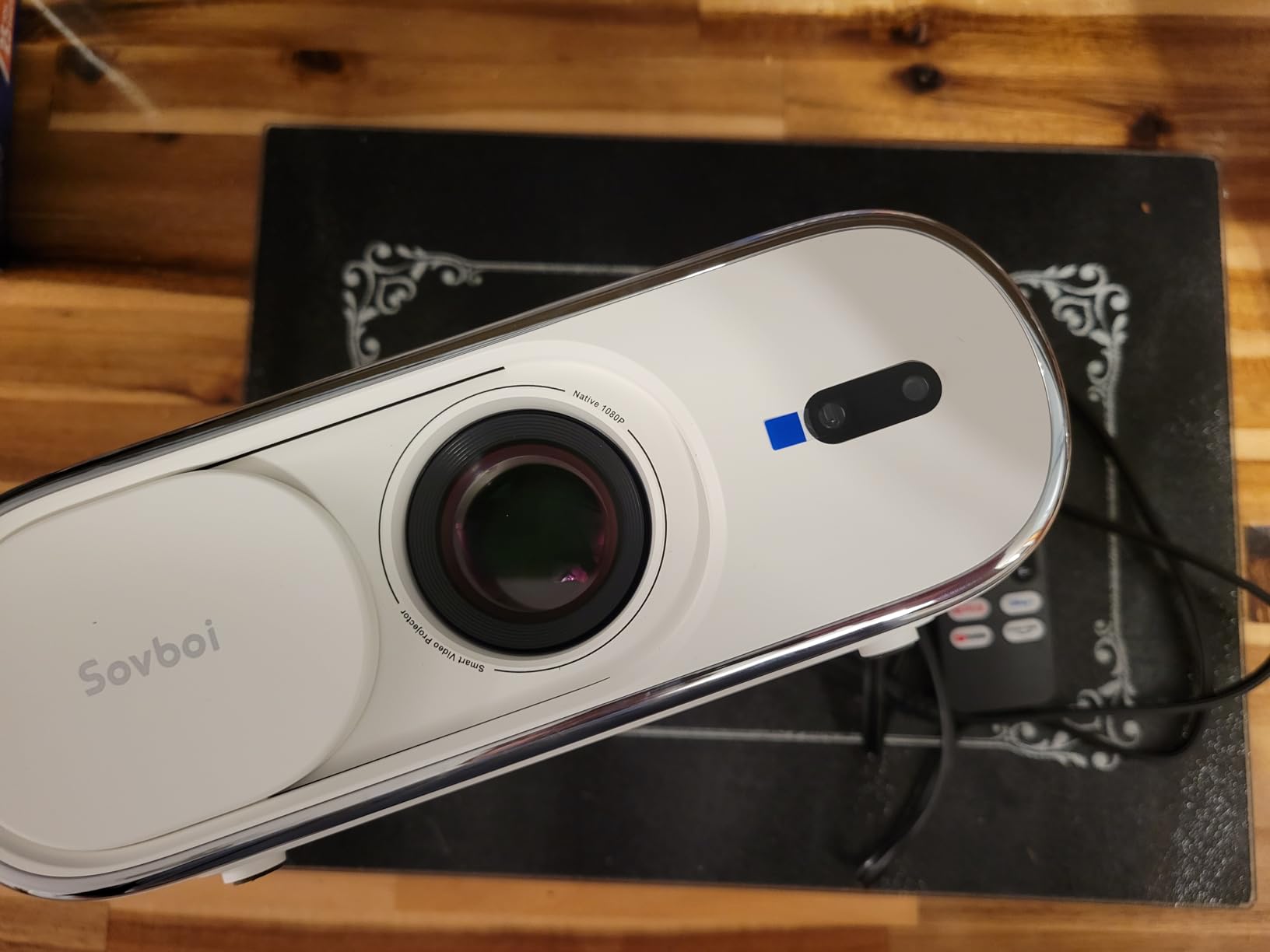 Sovboi E30Max Smart Projector with Google TV - Customer Photo 1